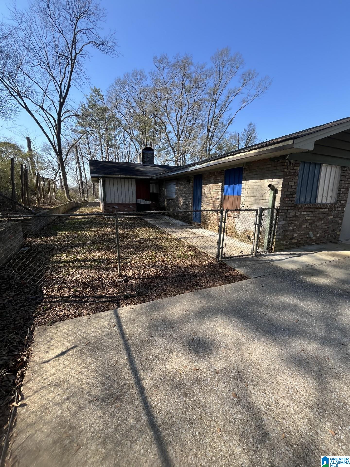 Photo 2 of Single family home for sale at 1217 Clubhouse Rd, Bessemer, AL 35020 | MLS# 21442439 | Listing updated on 2026-03-20
