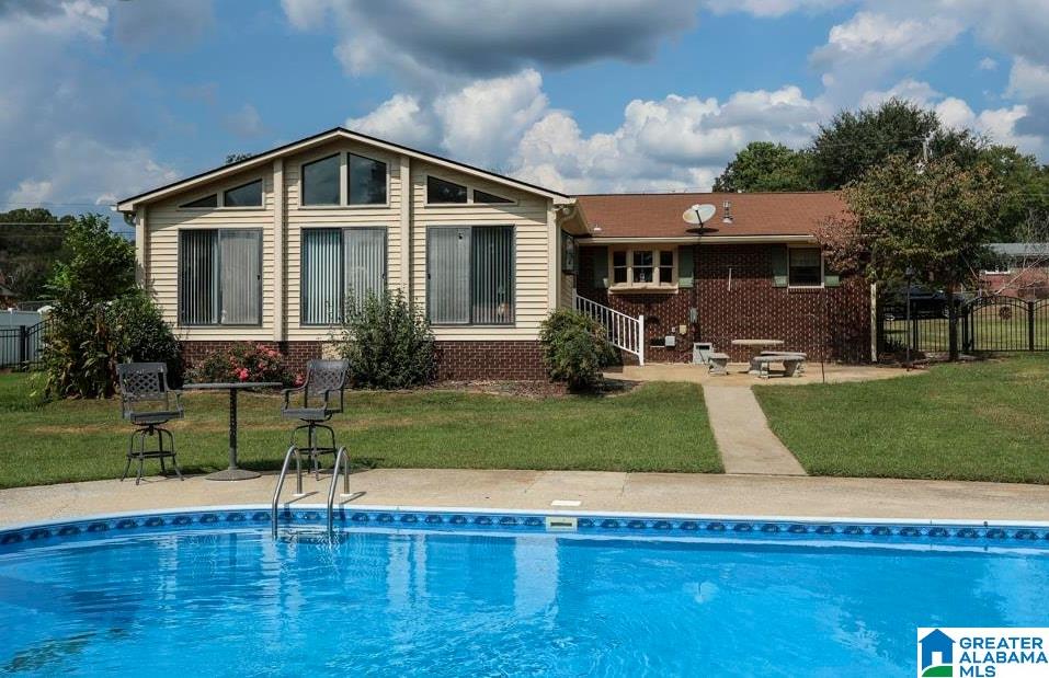 Homes for sale in Weaver, AL | 1324 Sunset Dr, Weaver, AL 36277 | MLS# 21442452