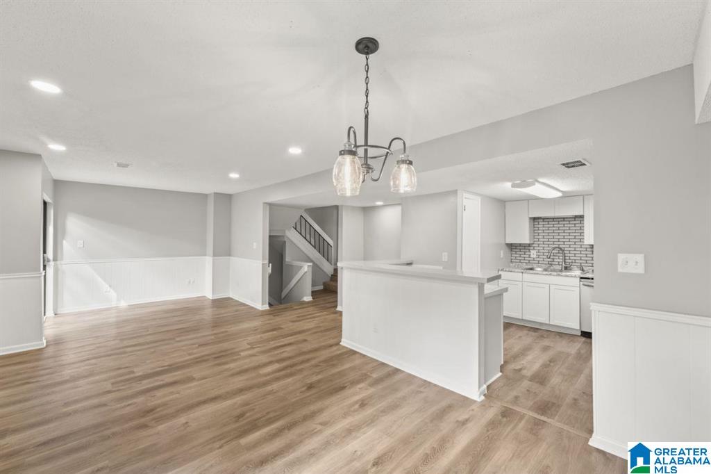 Homes for sale in Birmingham, AL | 2423 Eagle Court #2423, Birmingham, AL 35216 | MLS# 21442467