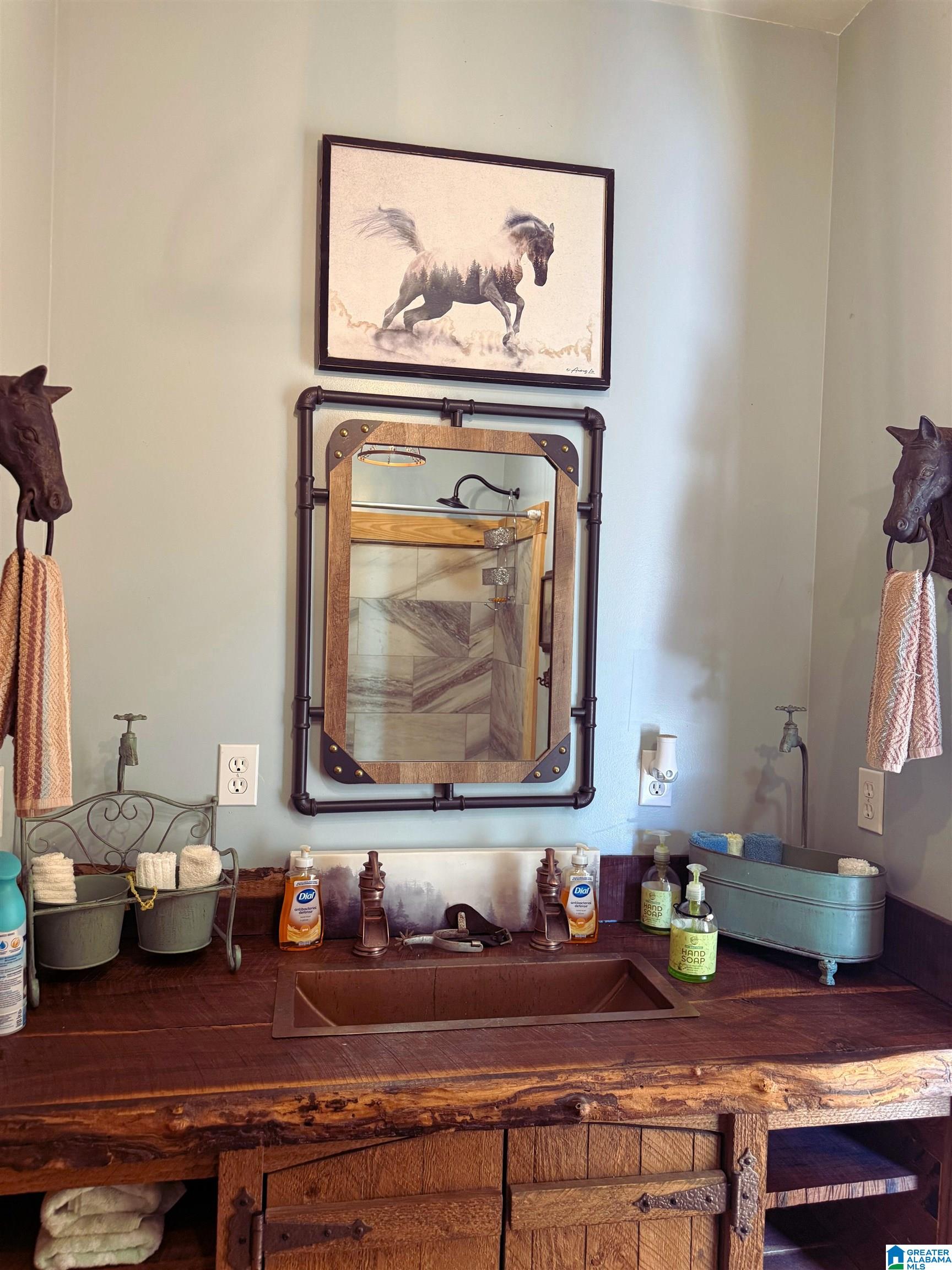 Homes for sale in Lineville, AL | 1190 Skyway Dr, Lineville, AL 36266 | MLS# 21442493