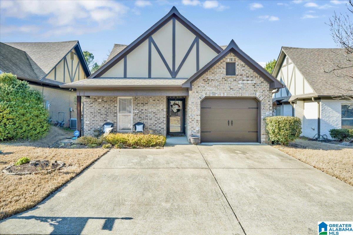 Homes for sale in Fultondale, AL | 474 W Park Dr, Fultondale, AL 35068 | MLS# 21442561