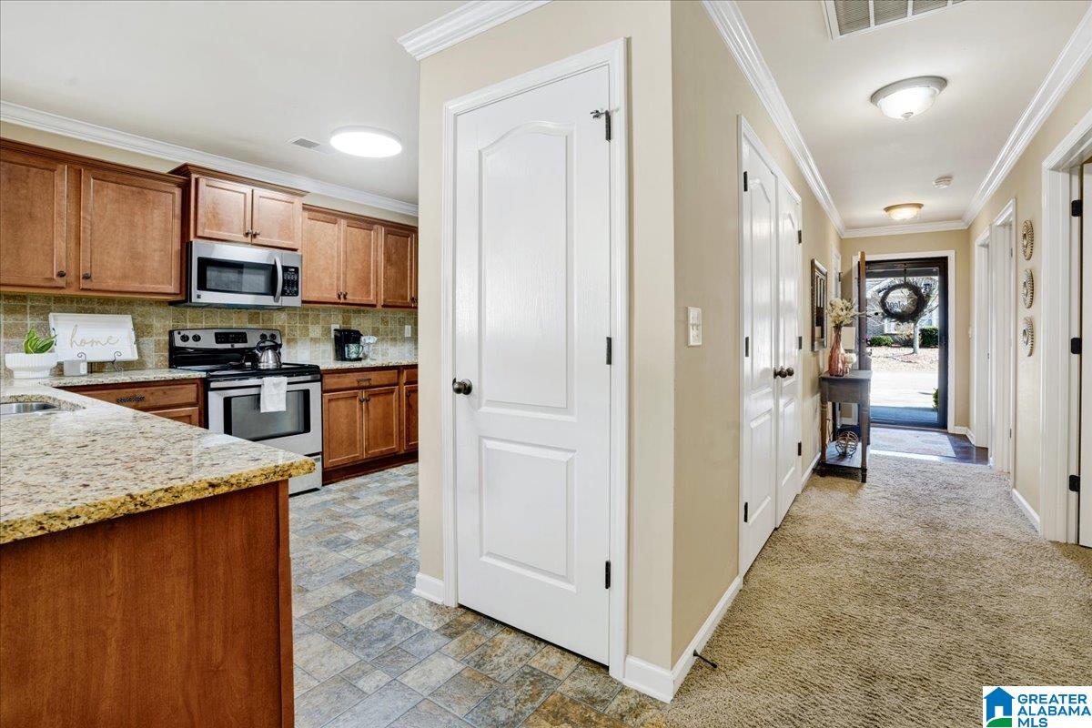 Homes for sale in Fultondale, AL | 474 W Park Dr, Fultondale, AL 35068 | MLS# 21442561