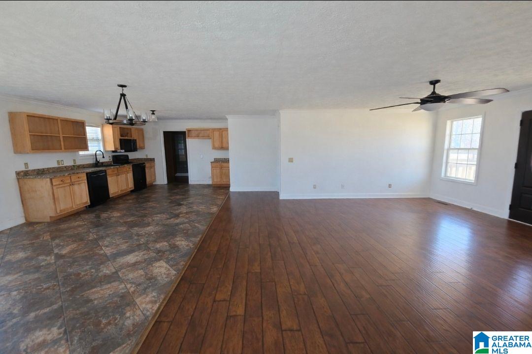 Homes for sale in Holly Pond, AL | 901 County Road 695, Holly Pond, AL 35083 | MLS# 21442564