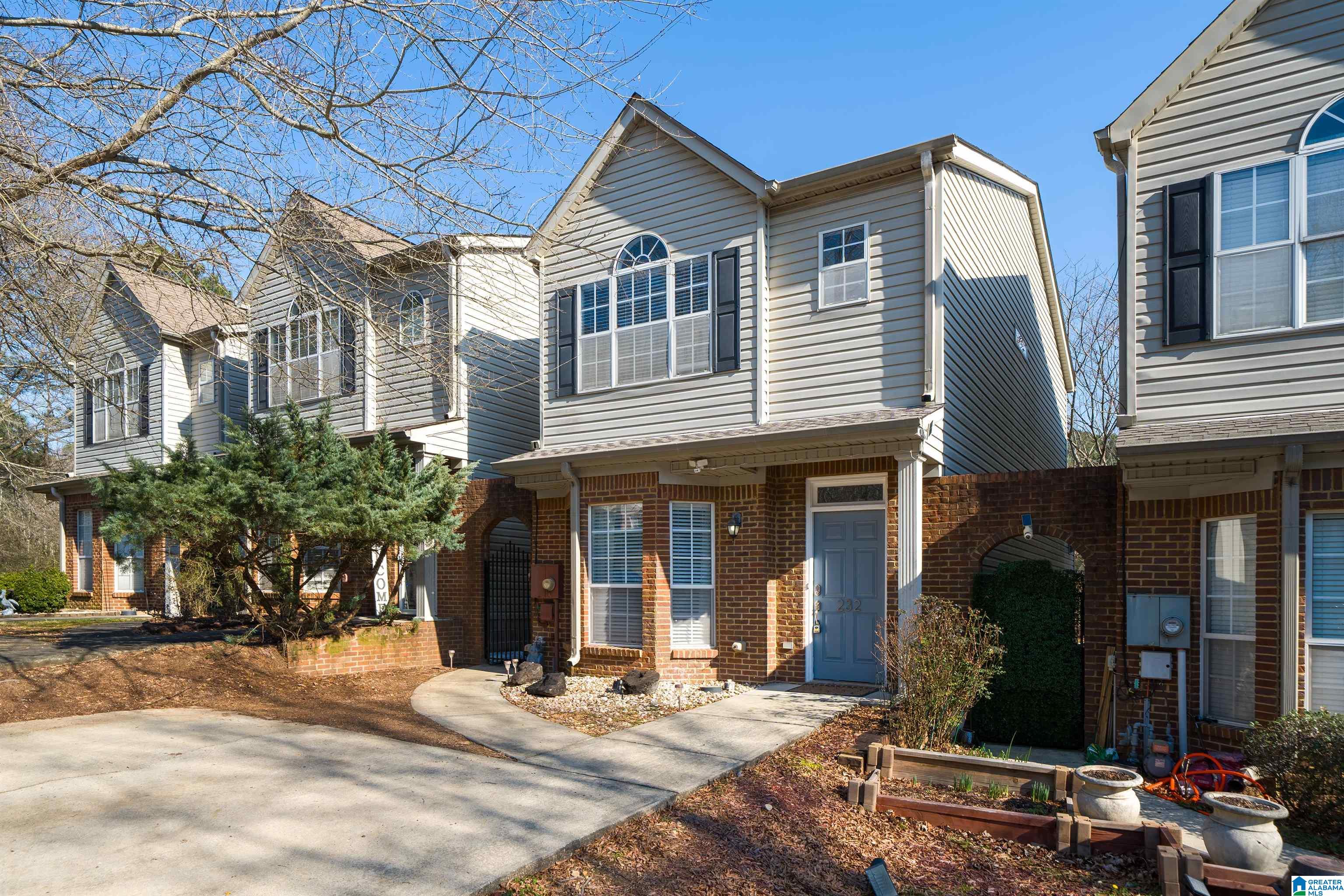 Homes for sale in Pelham, AL | 232 Calloway Lane, Pelham, AL 35124 | MLS# 21442569