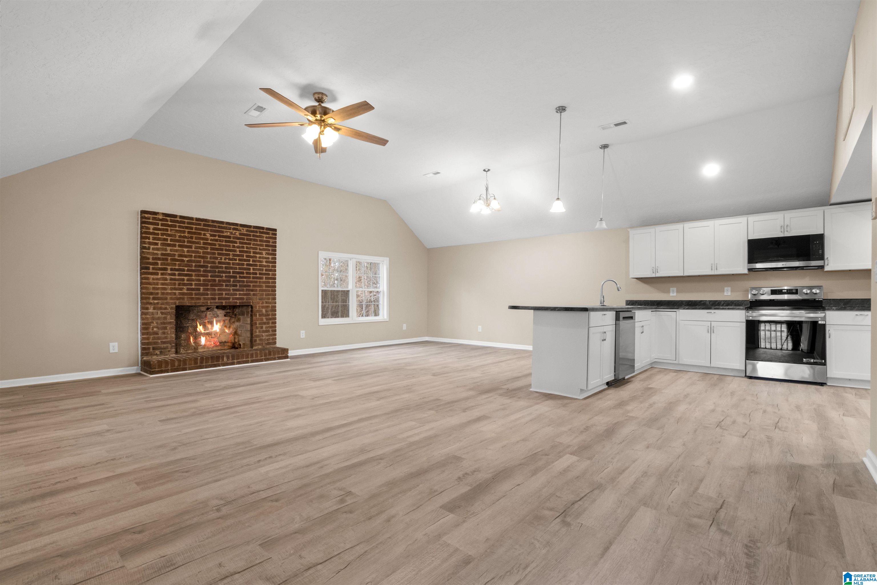 Homes for sale in Ohatchee, AL | 3018 Boiling Springs Road, Ohatchee, AL 36271 | MLS# 21442598