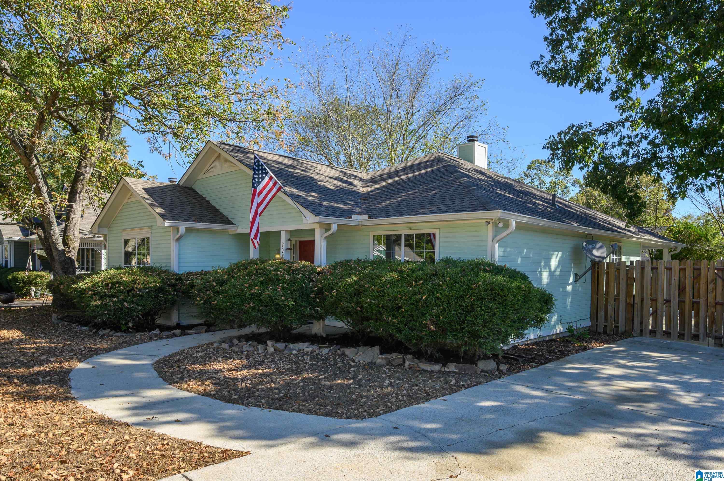 Homes for sale in Helena, AL | 2916 Dublin Dr, Helena, AL 35080 | MLS# 21442600