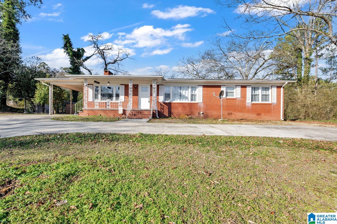 2473 WARRIOR TRAFFORD ROAD