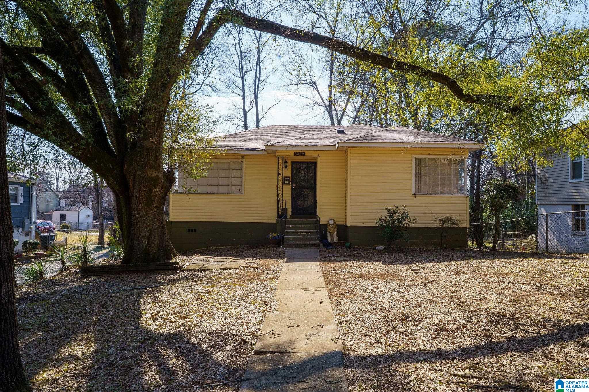 Homes for sale in Birmingham, AL | 3029 21st Street W, Birmingham, AL 35208 | MLS# 21442631