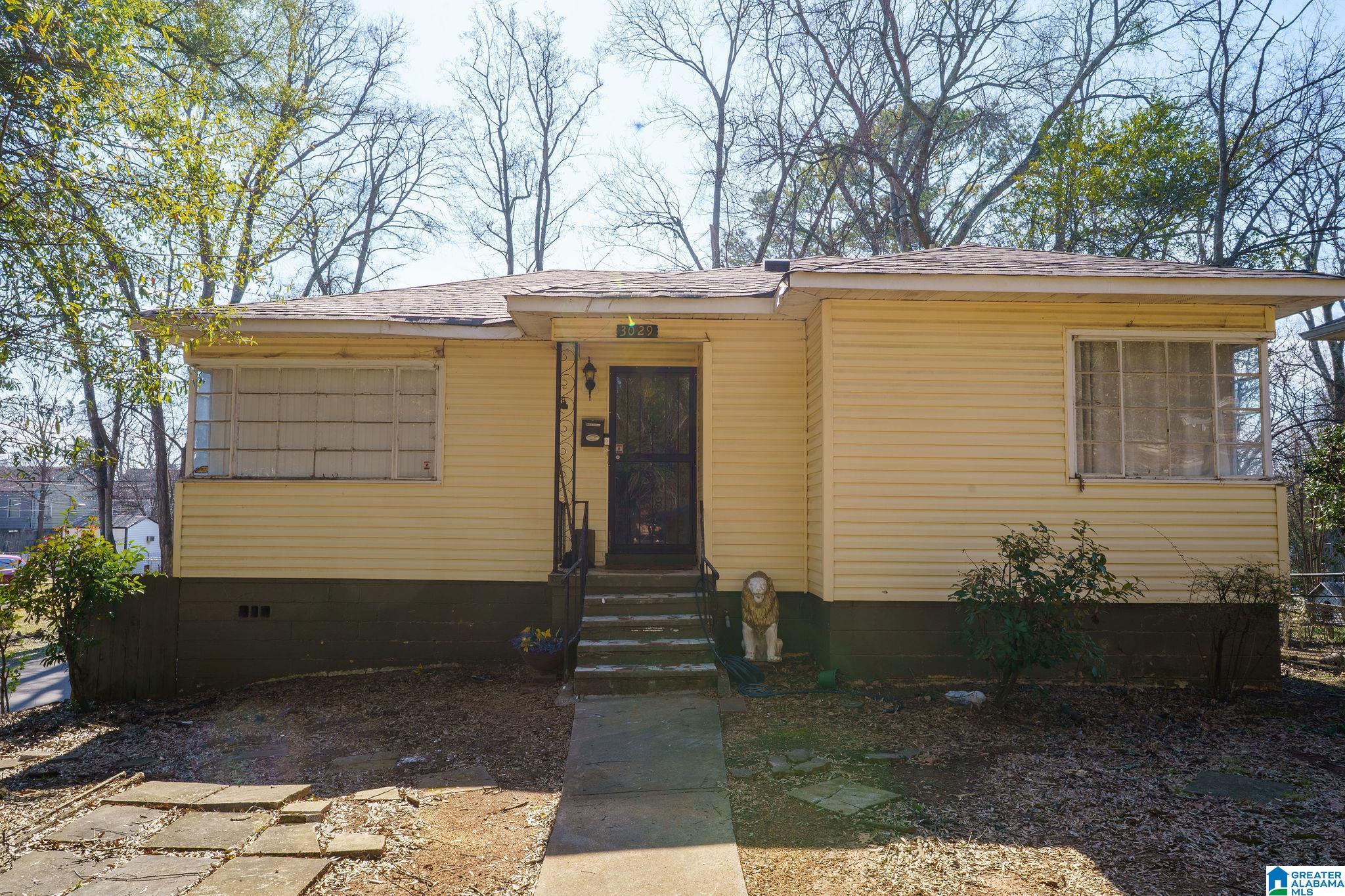 Homes for sale in Birmingham, AL | 3029 21st Street W, Birmingham, AL 35208 | MLS# 21442631