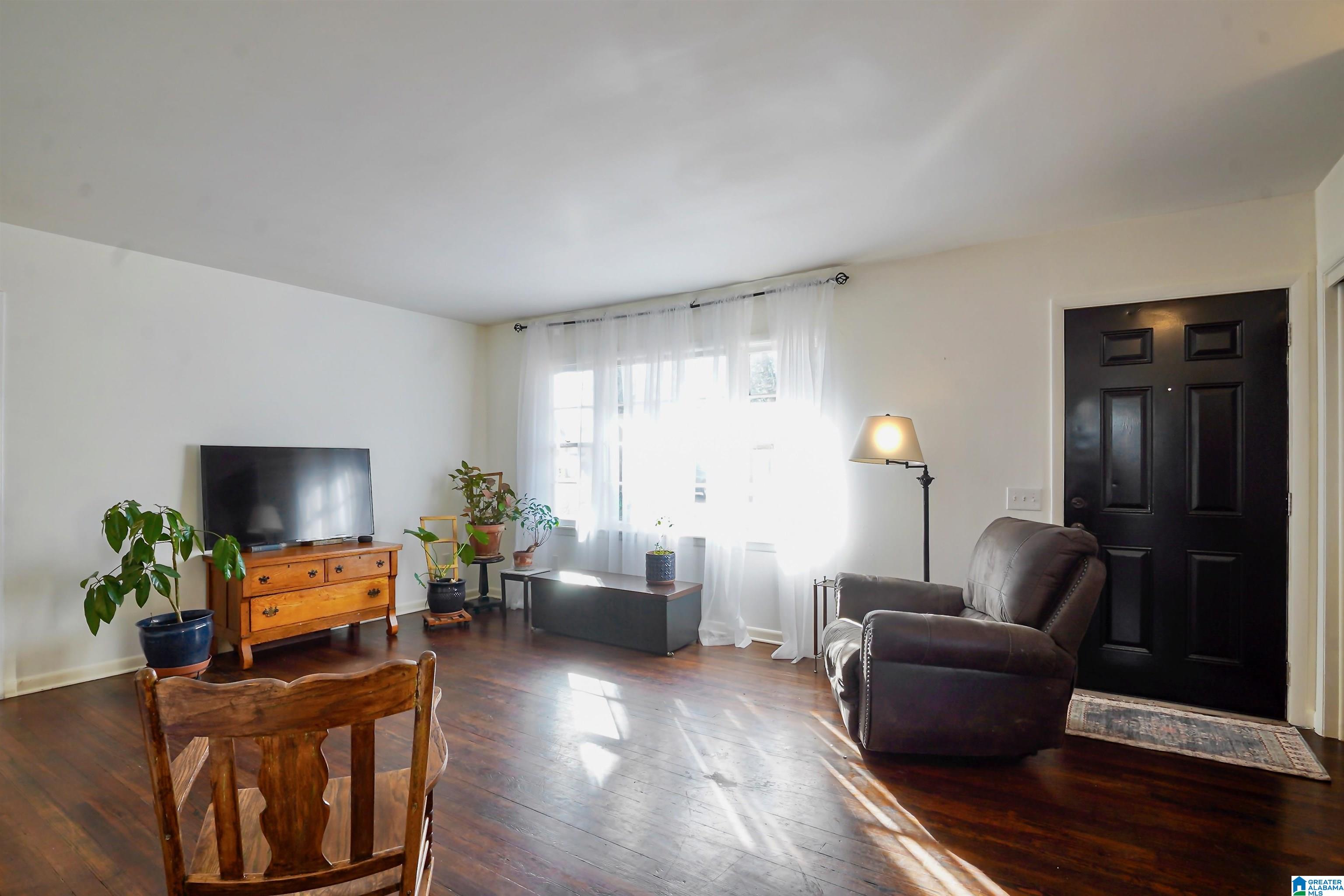 4th image of 837 Walnut Street, Bessemer, AL 35020 | MLS# 21442651