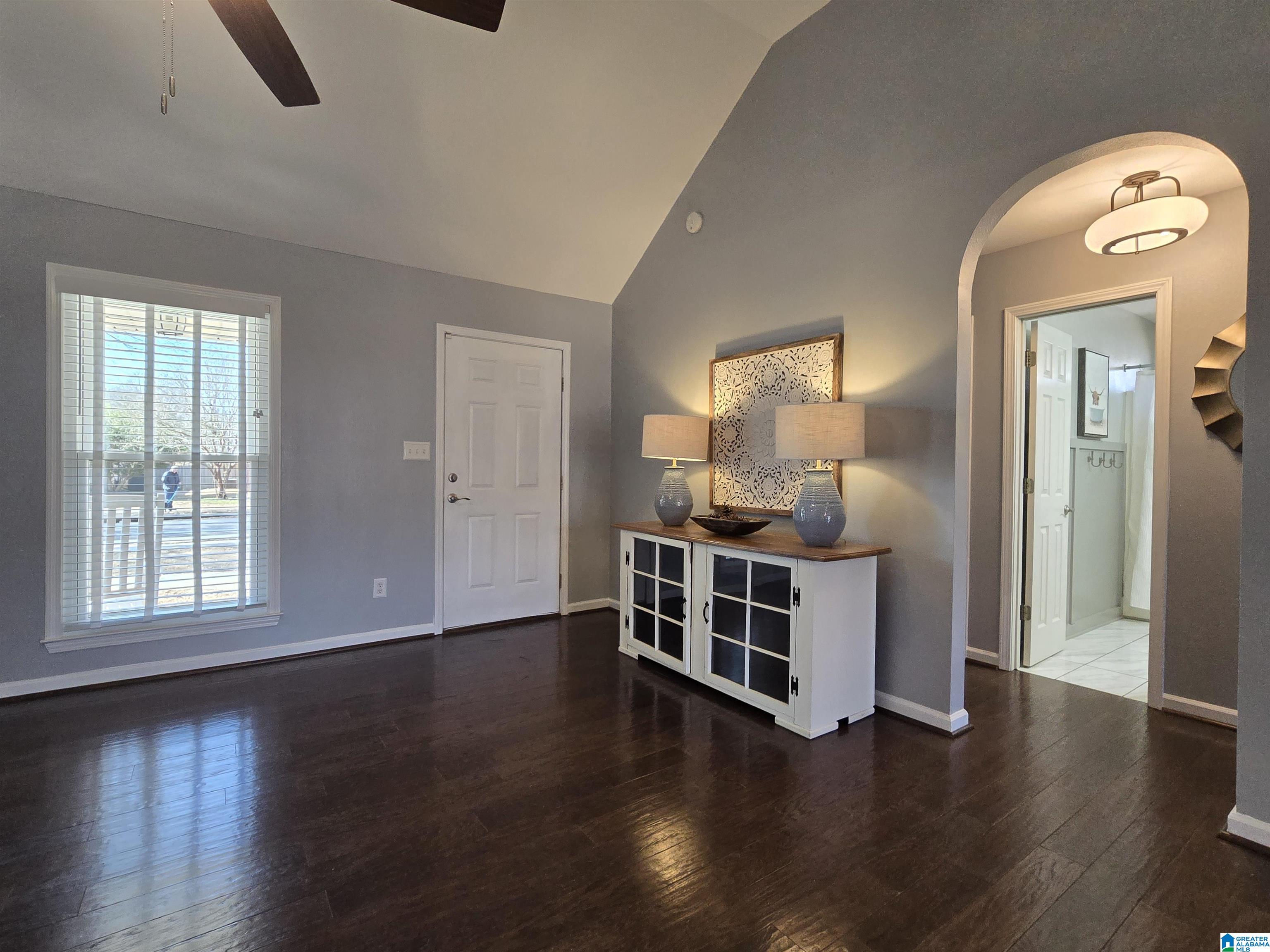 Homes for sale in Alabaster, AL | 181 Silverstone Lane, Alabaster, AL 35007 | MLS# 21442670