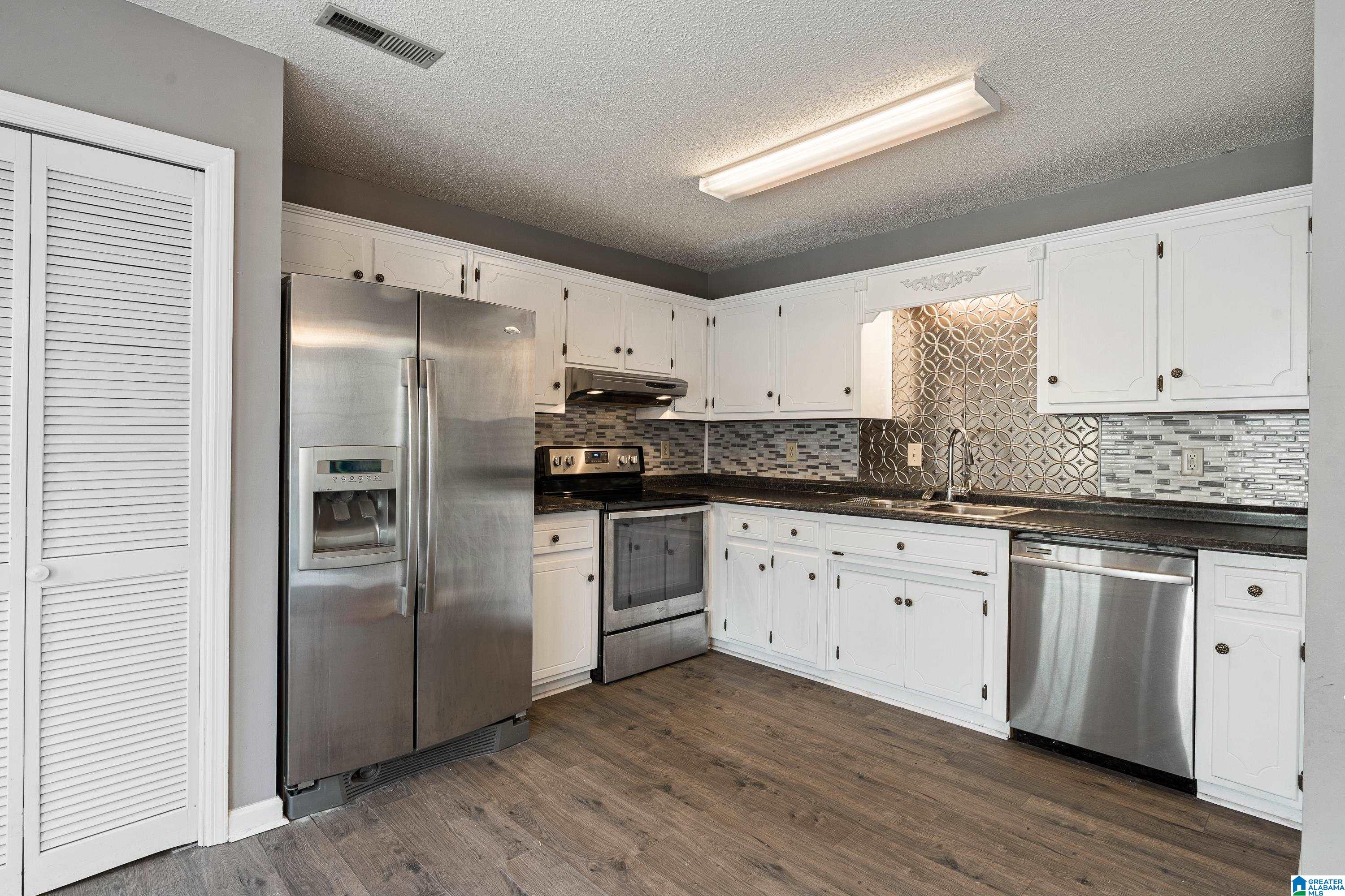 Homes for sale in Morris, AL | 8016 River Bend Road, Morris, AL 35116 | MLS# 21442673