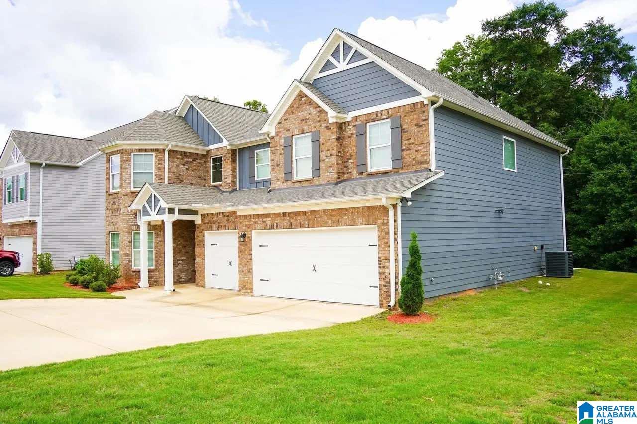 Homes for sale in Alabaster, AL | 1368 N Wynlake Dr, Alabaster, AL 35007 | MLS# 21442701