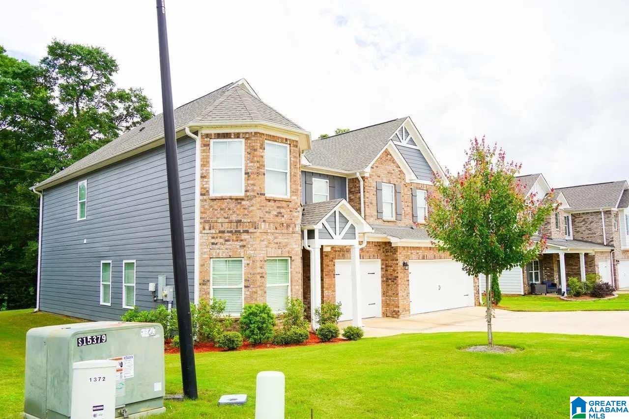 Homes for sale in Alabaster, AL | 1368 N Wynlake Dr, Alabaster, AL 35007 | MLS# 21442701