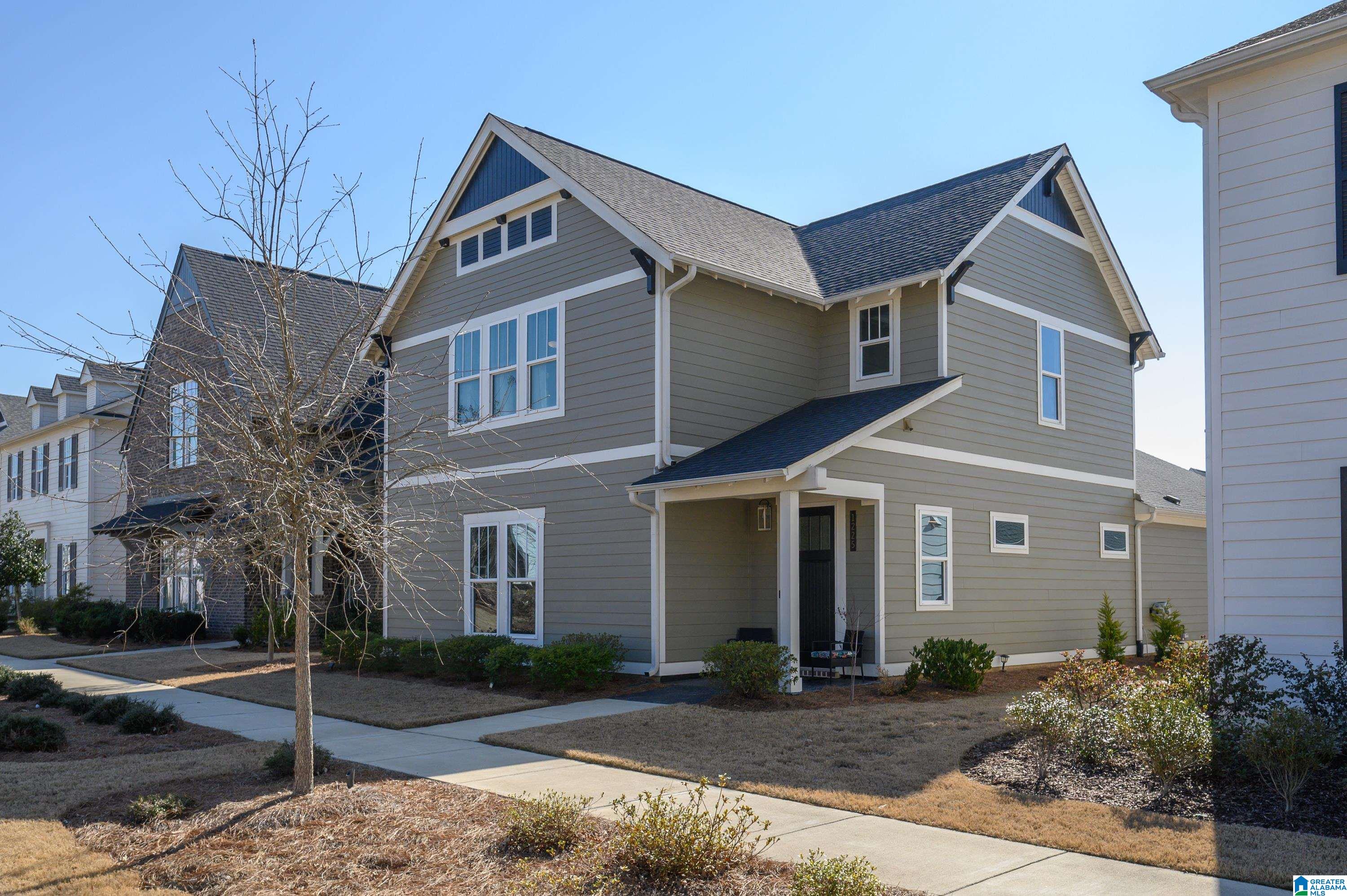 Homes for sale in Hoover, AL | 1225 Lillian Terrace, Hoover, AL 35244 | MLS# 21442744