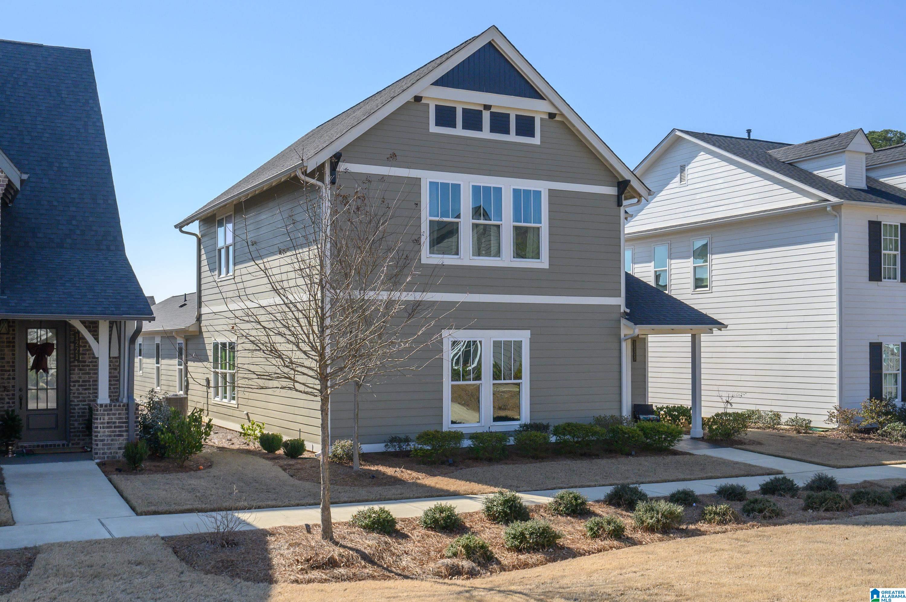 Homes for sale in Hoover, AL | 1225 Lillian Terrace, Hoover, AL 35244 | MLS# 21442744