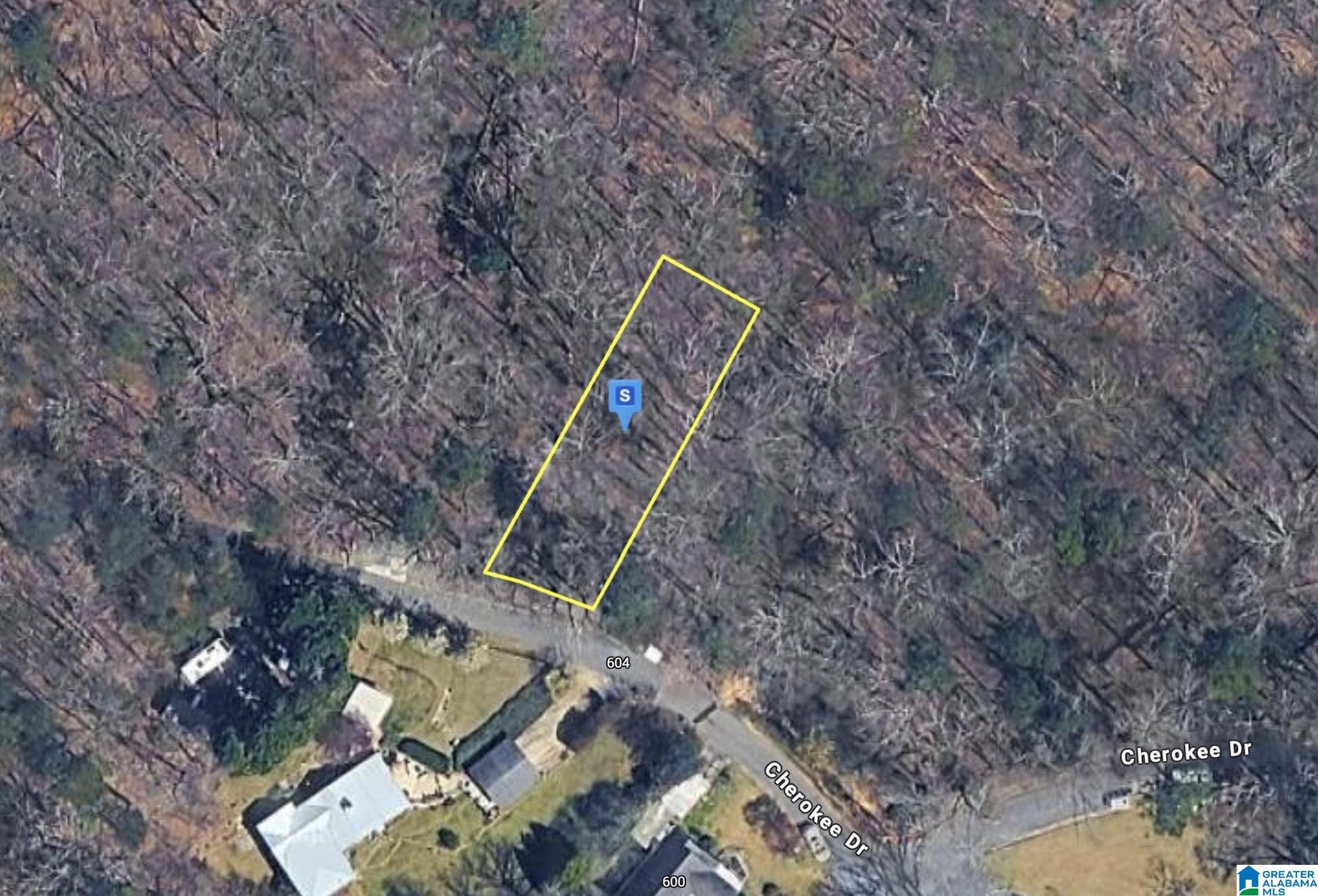 Homes for sale in Ft Payne, AL | 605 Cherokee Dr, Ft Payne, AL 35967 | MLS# 21442794