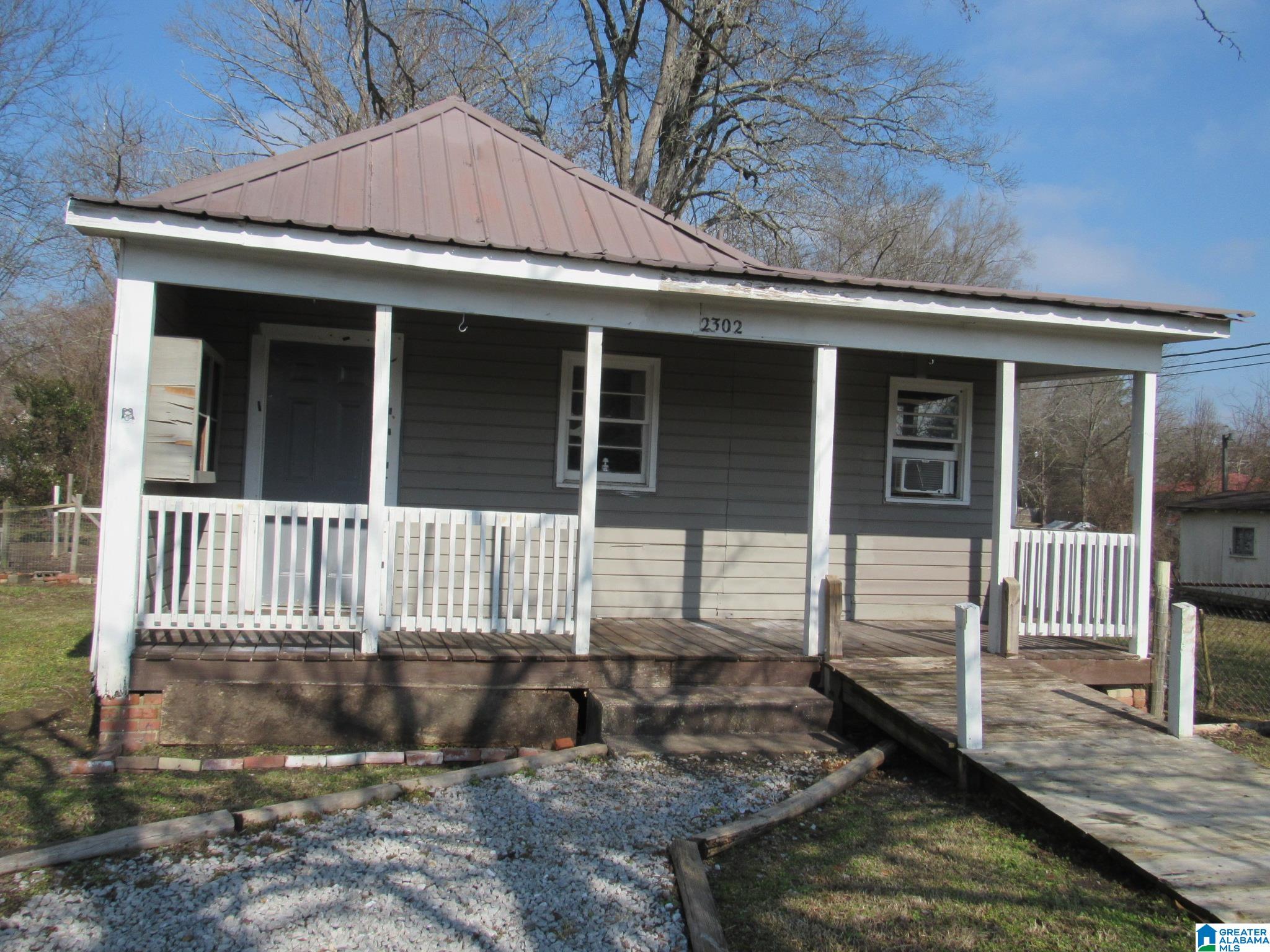 Homes for sale in Gadsden, AL | 2302 Industrial Avenue, Gadsden, AL 35904 | MLS# 21442795