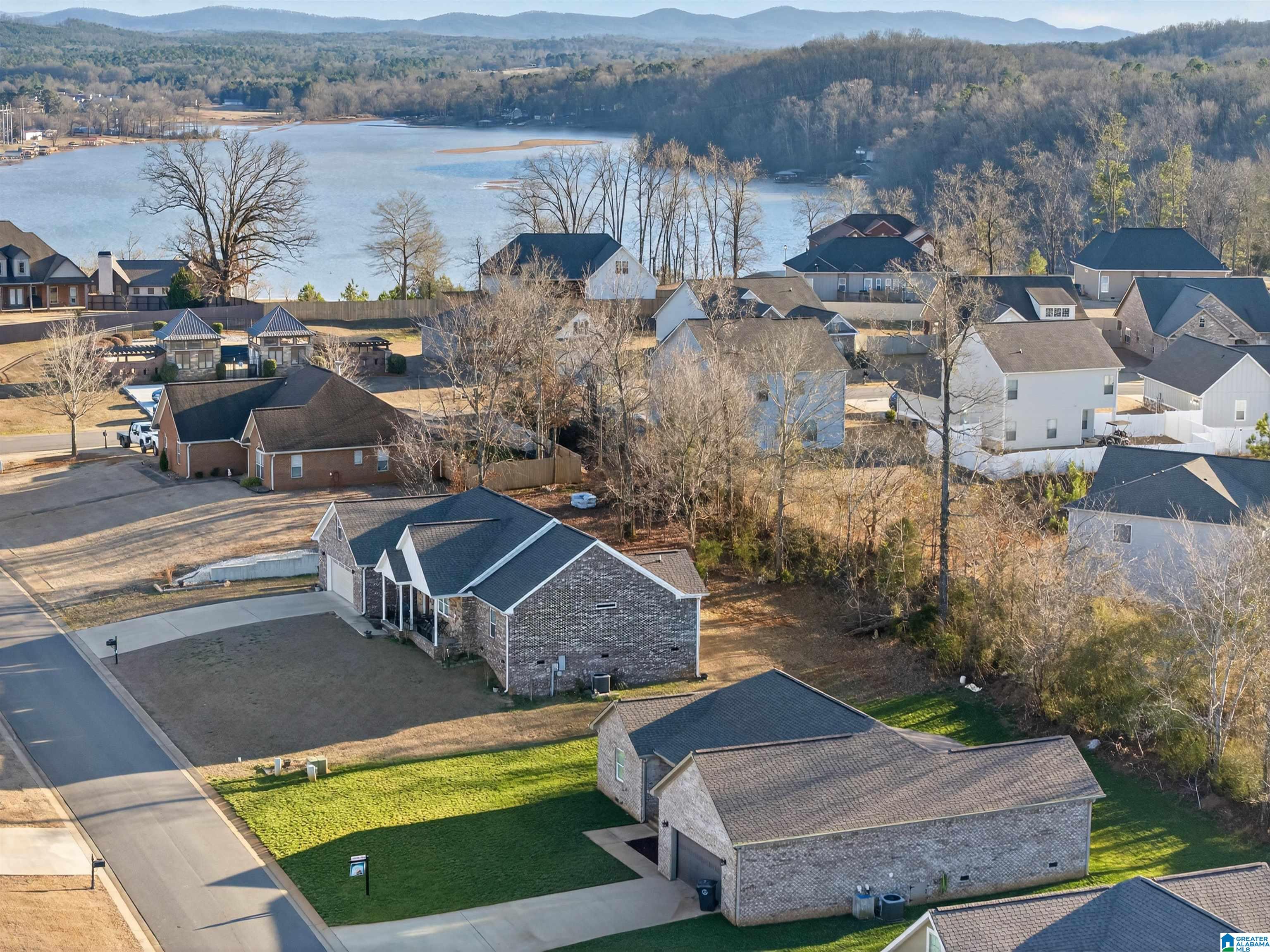 Homes for sale in Lincoln, AL | 108 Lake Pointe Dr, Lincoln, AL 35096 | MLS# 21442811