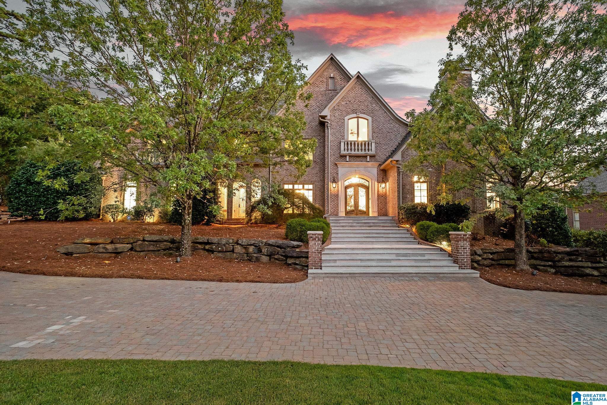 Photo 1 of Single family home for sale at 5246 Greystone Way, Hoover, AL 35242 | MLS# 21442812 | Listing updated on 2026-10-17