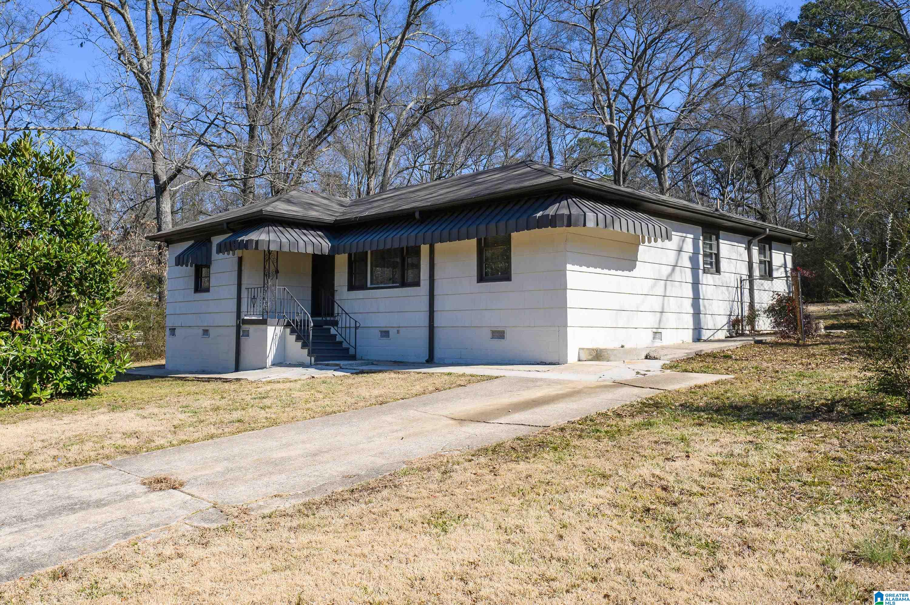 Homes for sale in Birmingham, AL | 1521 Heron Dr, Birmingham, AL 35214 | MLS# 21442823