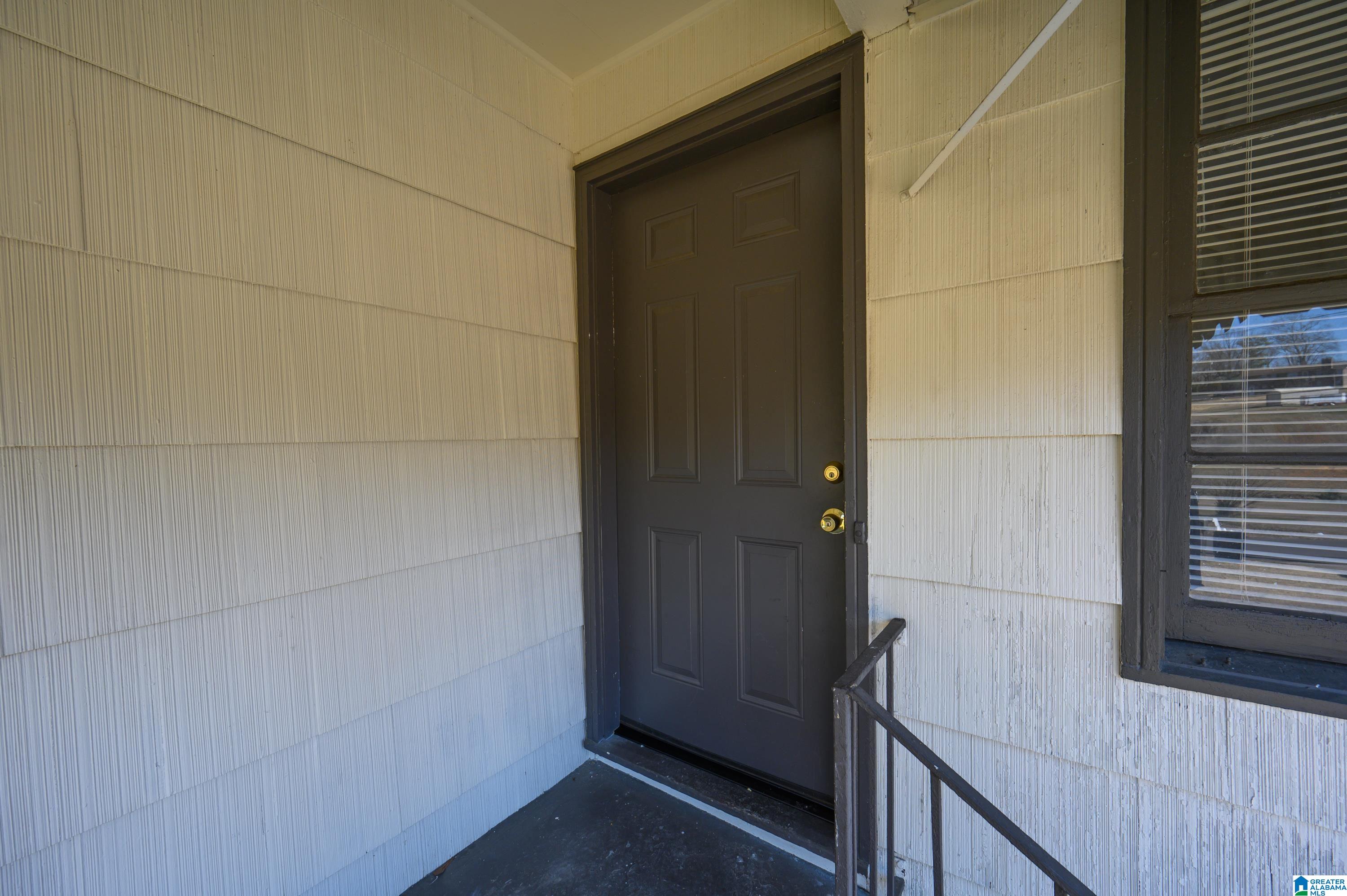 Homes for sale in Birmingham, AL | 1521 Heron Dr, Birmingham, AL 35214 | MLS# 21442823