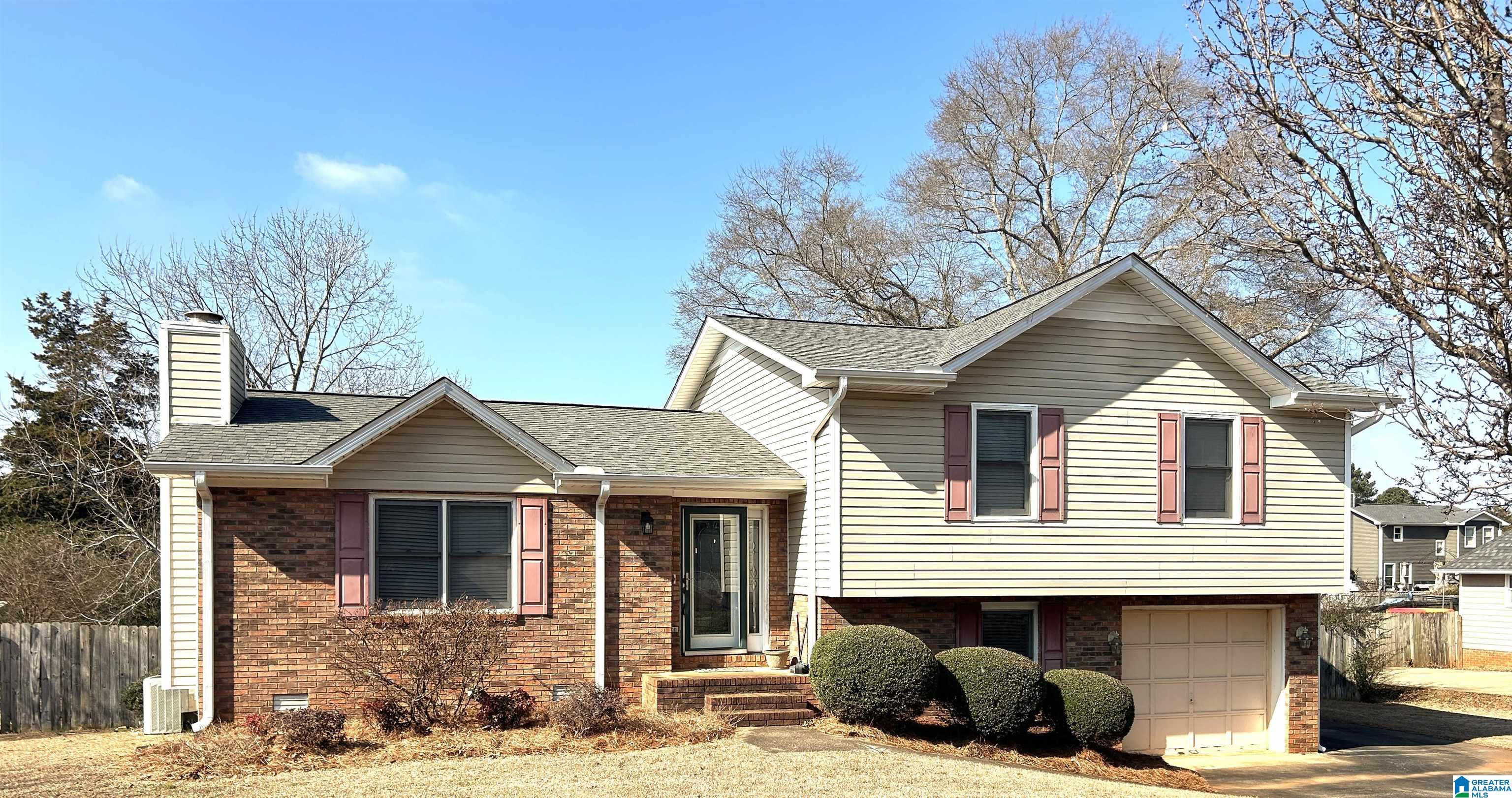 Homes for sale in Jacksonville, AL | 1205 Derek Dr Sw, Jacksonville, AL 36265 | MLS# 21442852