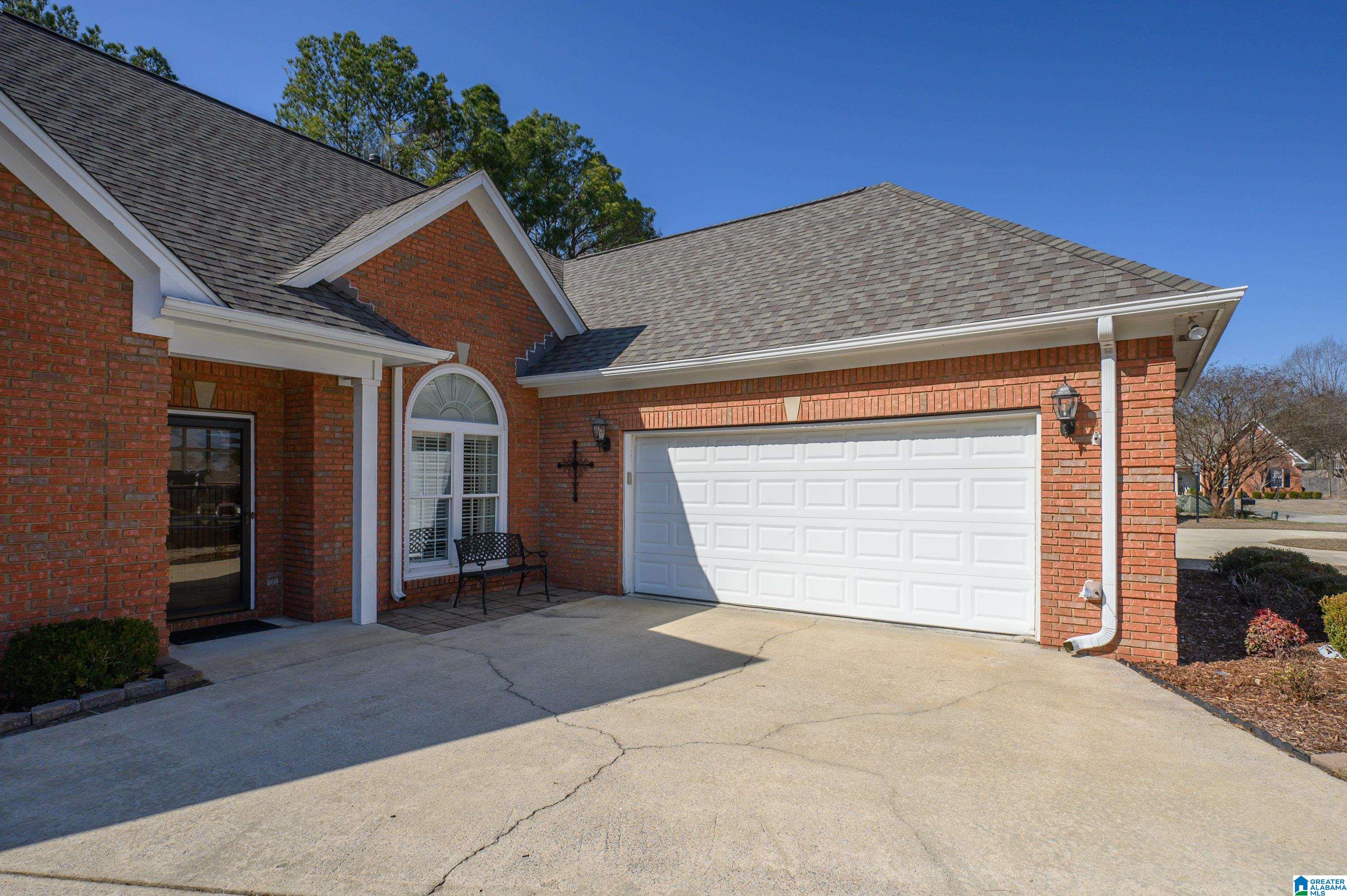 Homes for sale in Alabaster, AL | 205 Wixford Way, Alabaster, AL 35007 | MLS# 21442860