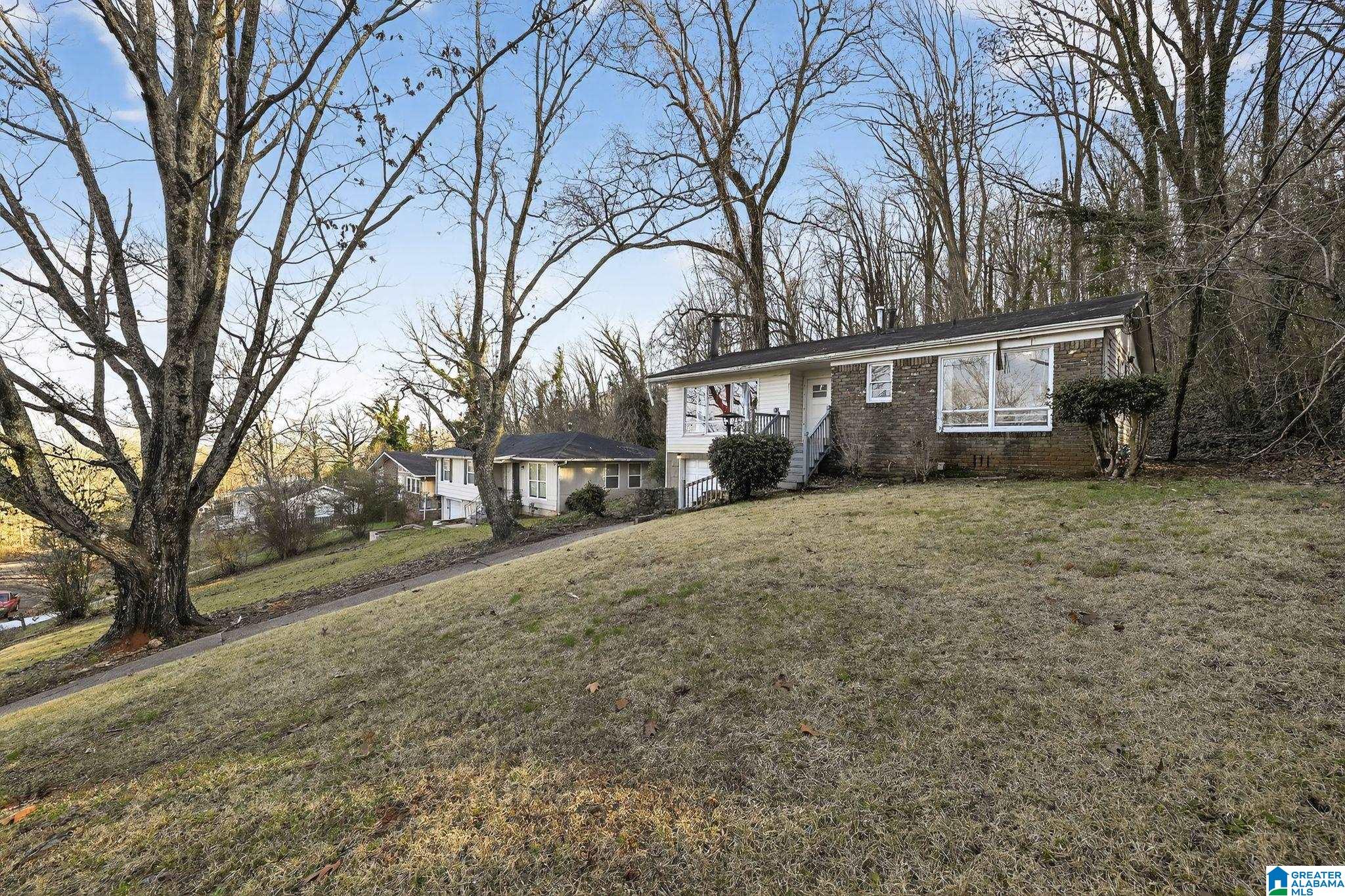 Homes for sale in Birmingham, AL | 8311 12Th Avenue S, Birmingham, AL 35206 | MLS# 21442878