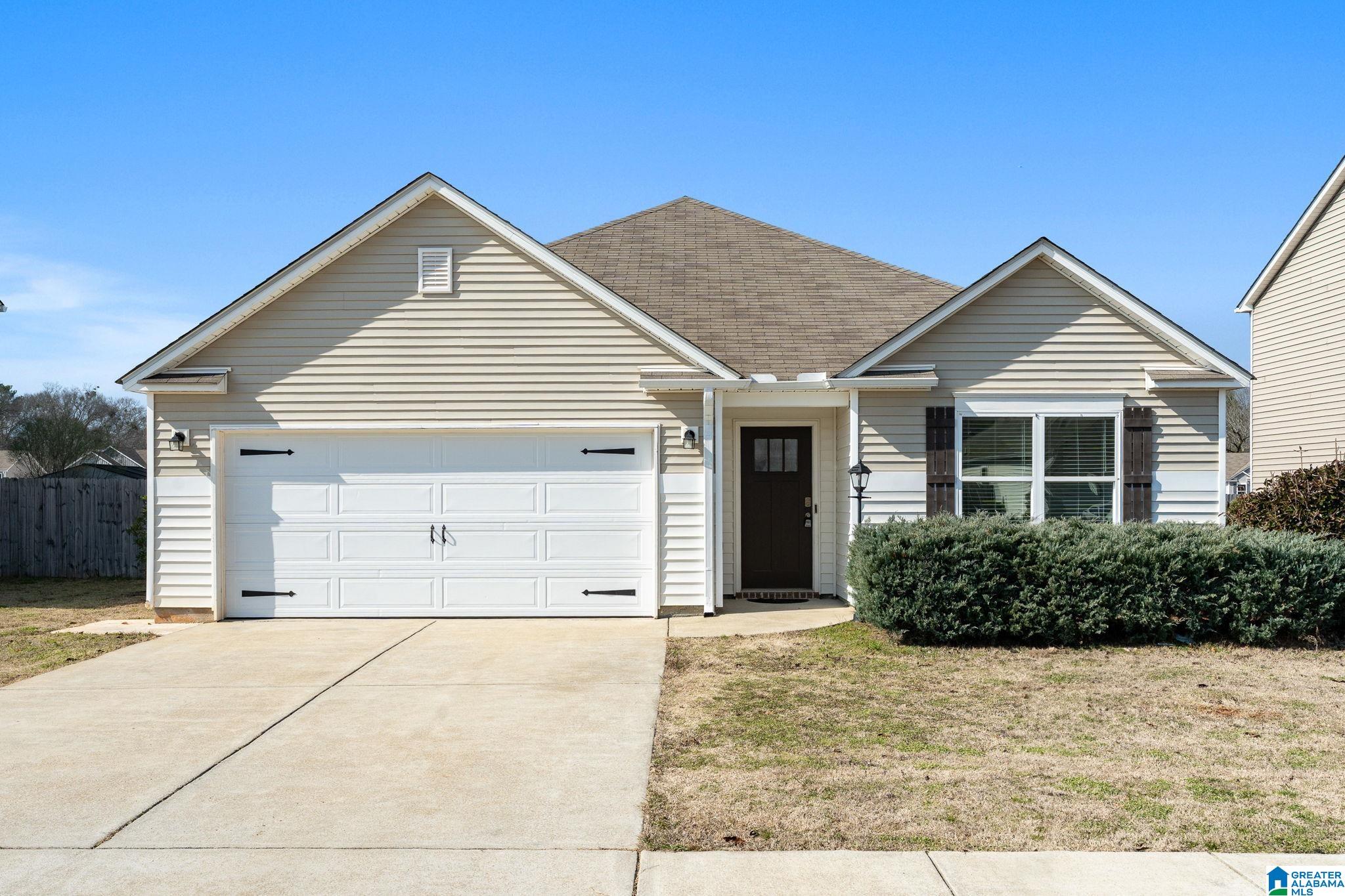 Homes for sale in Montevallo, AL | 216 Leonards Court, Montevallo, AL 35115 | MLS# 21442932