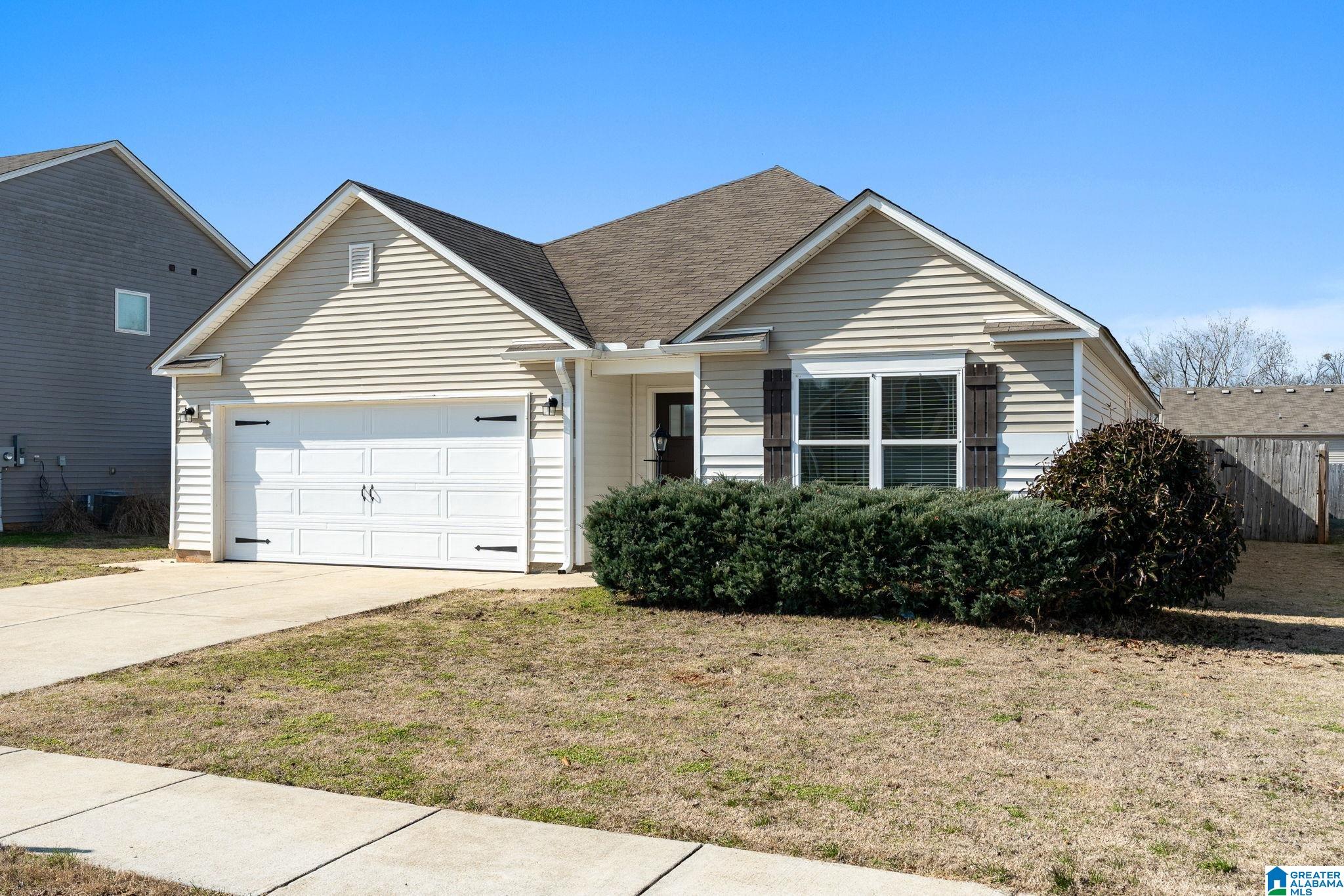 Homes for sale in Montevallo, AL | 216 Leonards Court, Montevallo, AL 35115 | MLS# 21442932