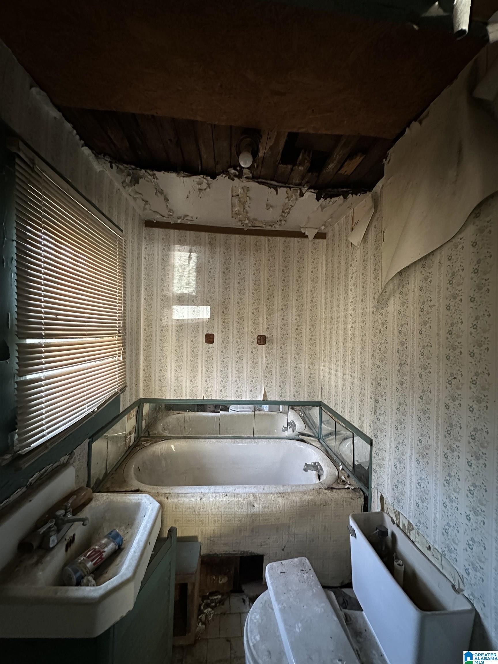 Homes for sale in Birmingham, AL | 4315 5Th Avenue, Birmingham, AL 35224 | MLS# 21442953