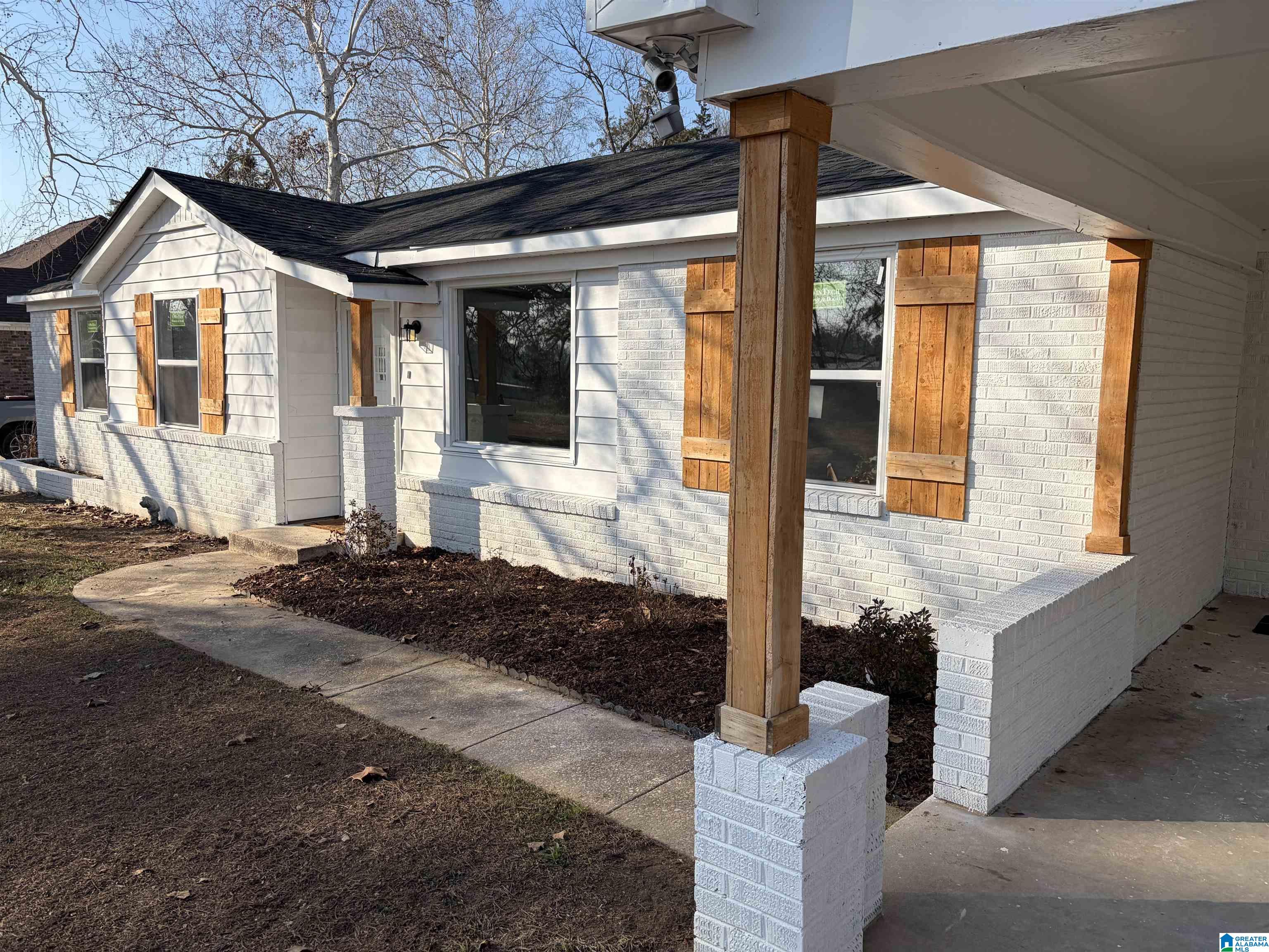 Homes for sale in Thorsby, AL | 9125 Franklin Street, Thorsby, AL 35171 | MLS# 21442957