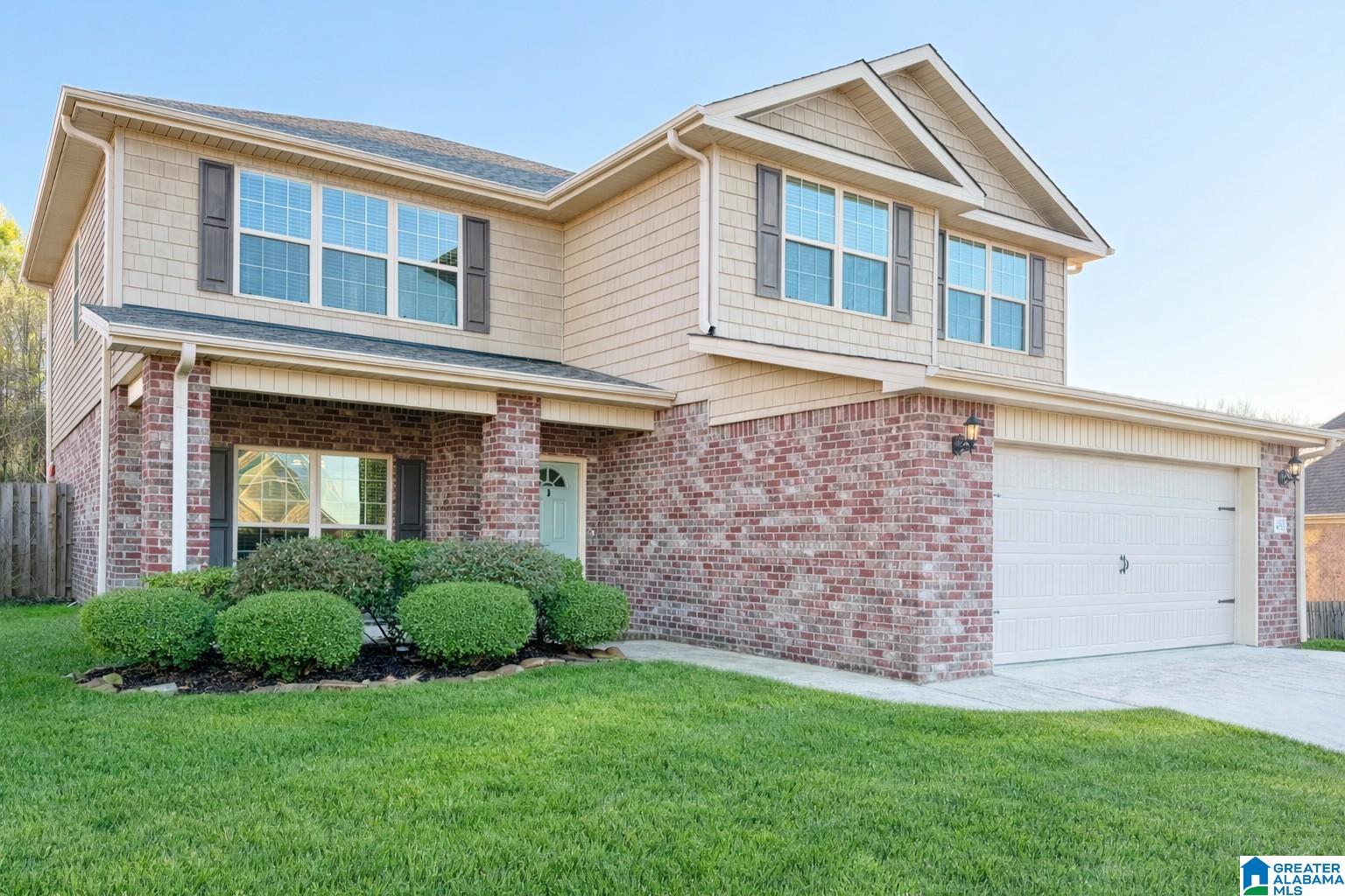 Photo 2 of Single Family Residence at 4093 Old Cahaba Pkwy, Helena, AL 35080 | MLS# 21442958 |  | Sold on 2026-06-25