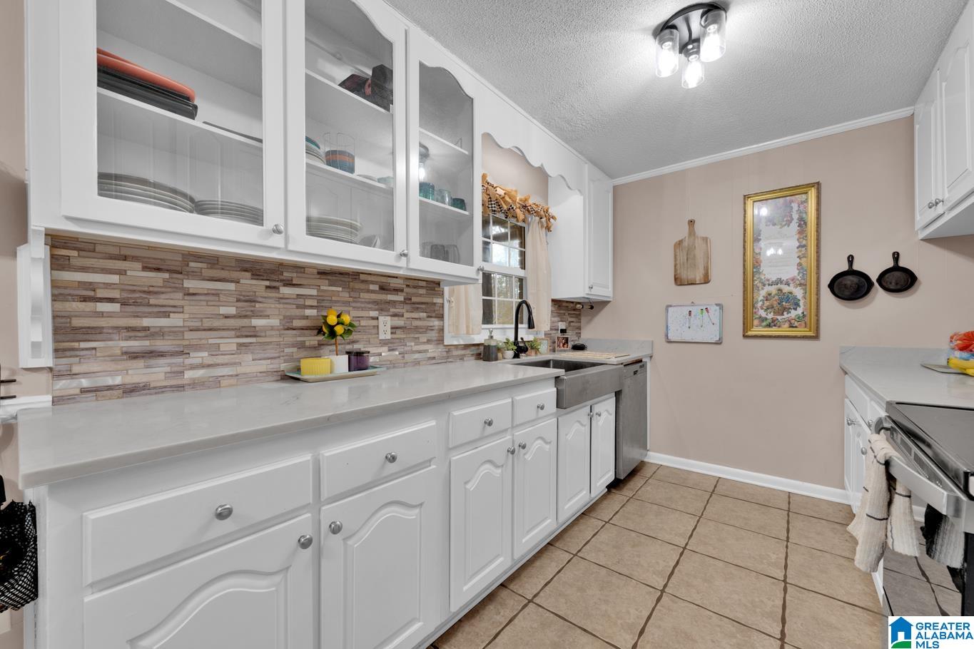 Homes for sale in Jasper, AL | 304 W 6Th Street, Jasper, AL 35501 | MLS# 21442986