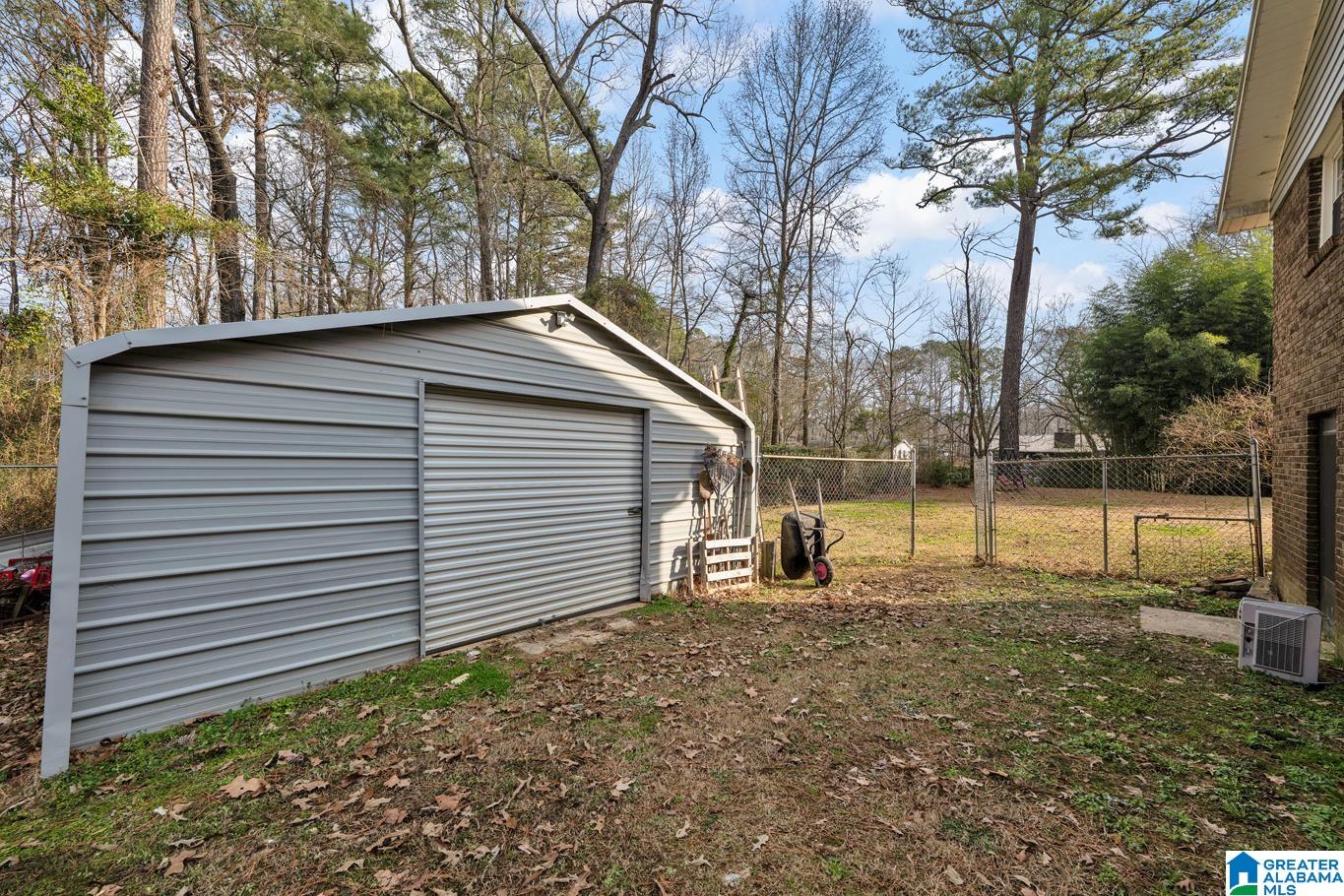 Homes for sale in Jasper, AL | 304 W 6th Street, Jasper, AL 35501 | MLS# 21442986