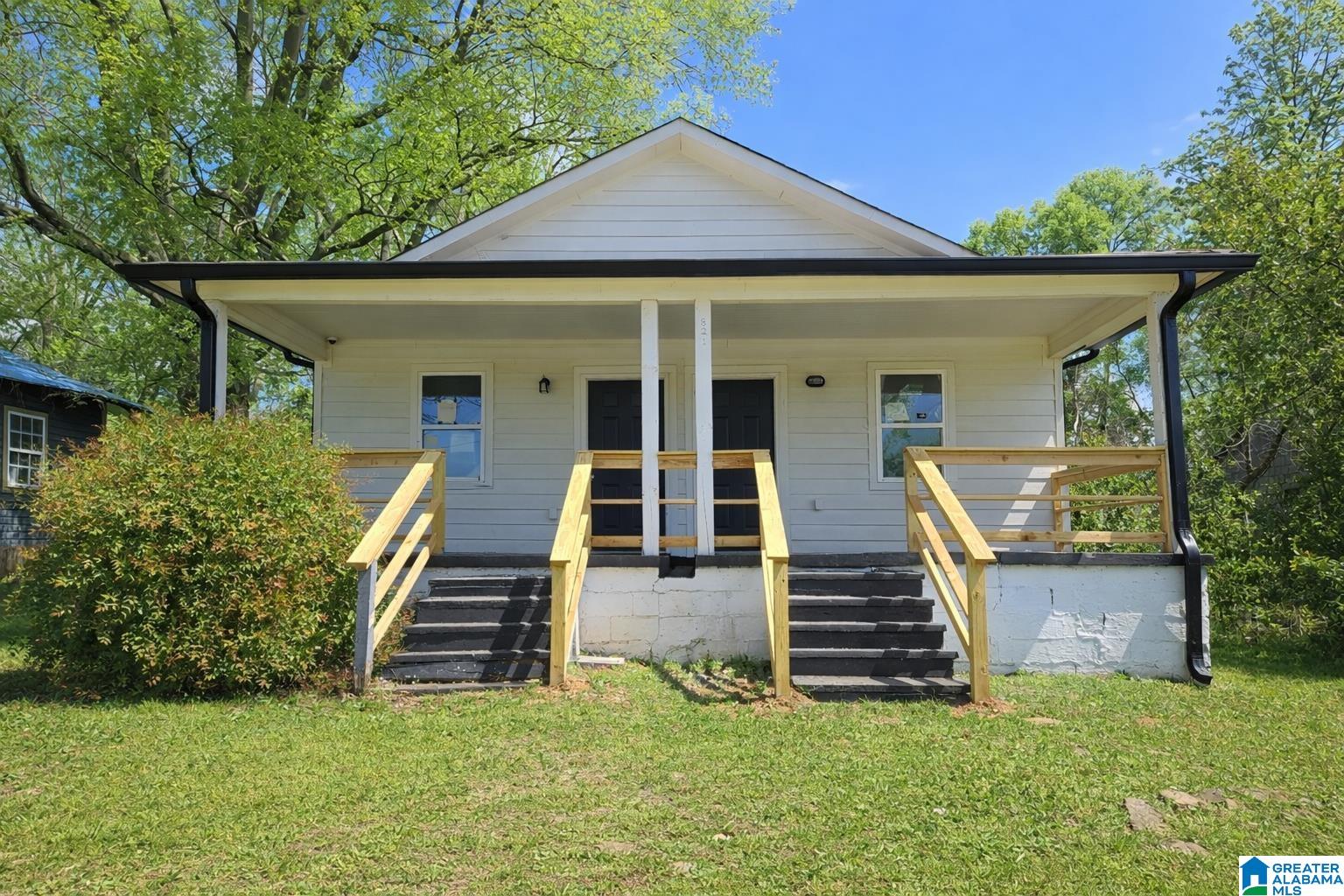 Homes for sale in Birmingham, AL | 821 42nd Pl N, Birmingham, AL 35212 | MLS# 21443009