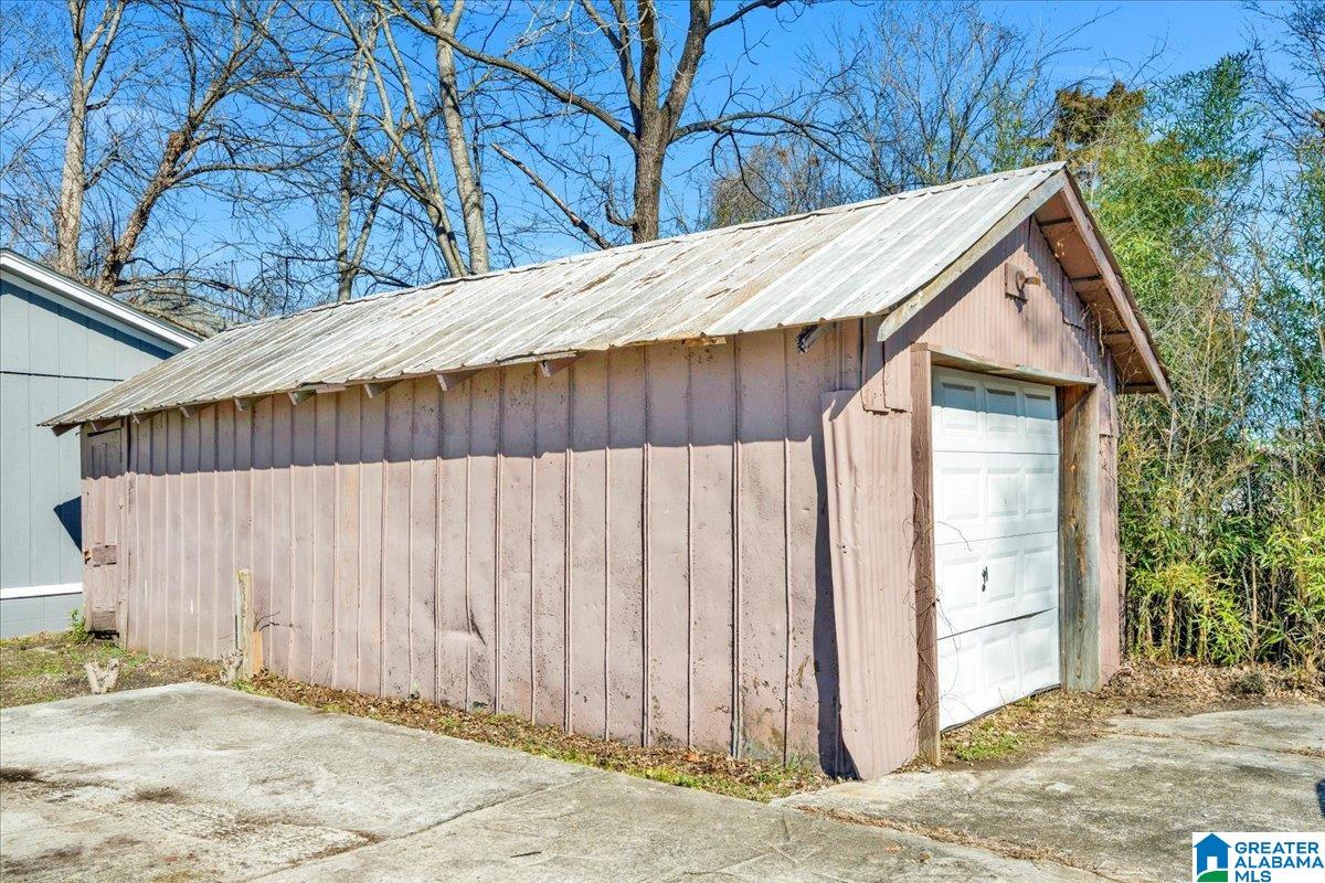 Homes for sale in Birmingham, AL | 2817 Avenue C, Birmingham, AL 35218 | MLS# 21443011
