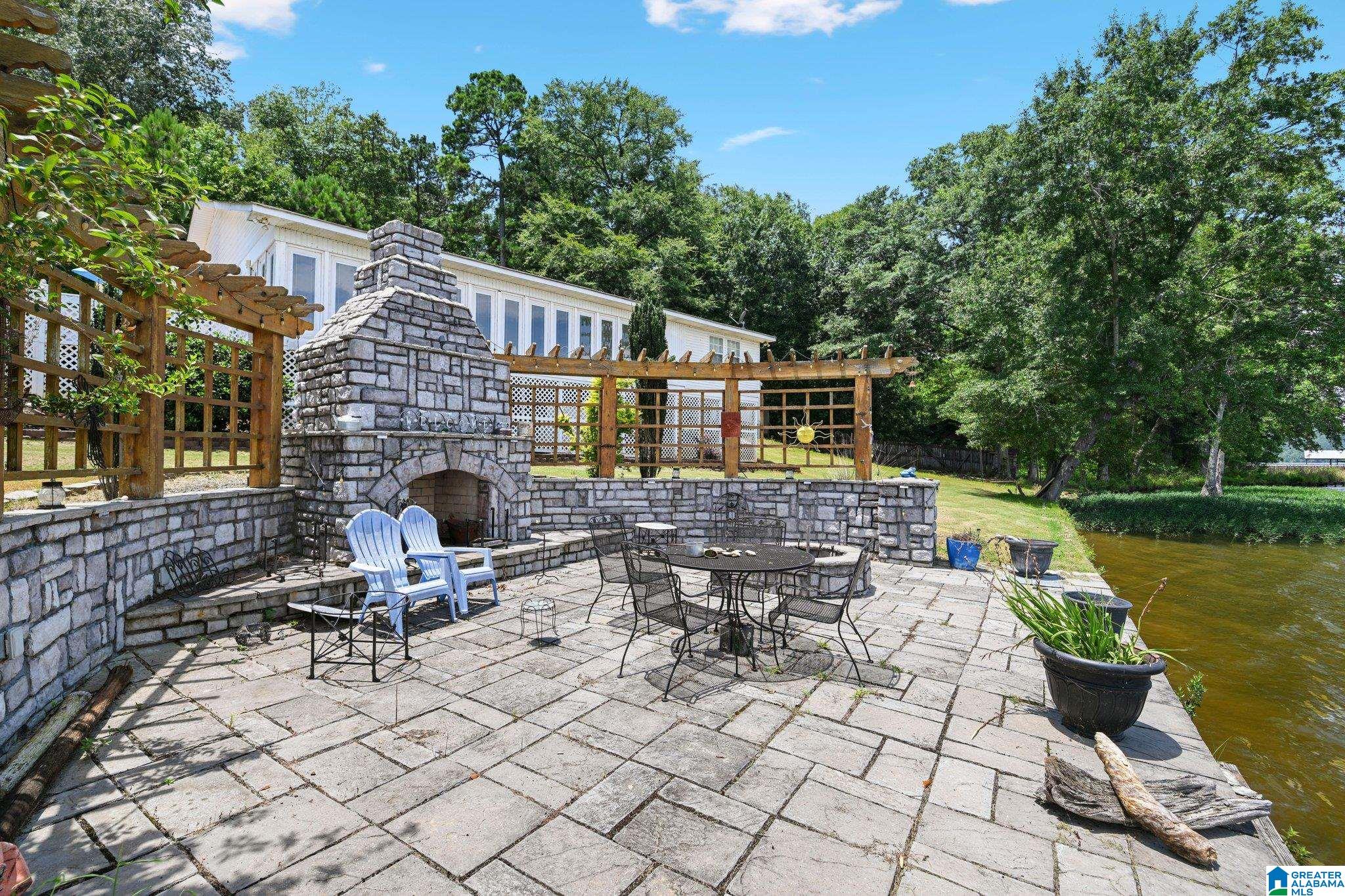 Homes for sale in Clanton, AL | 11137 County Road 28, Clanton, AL 35046 | MLS# 21443042