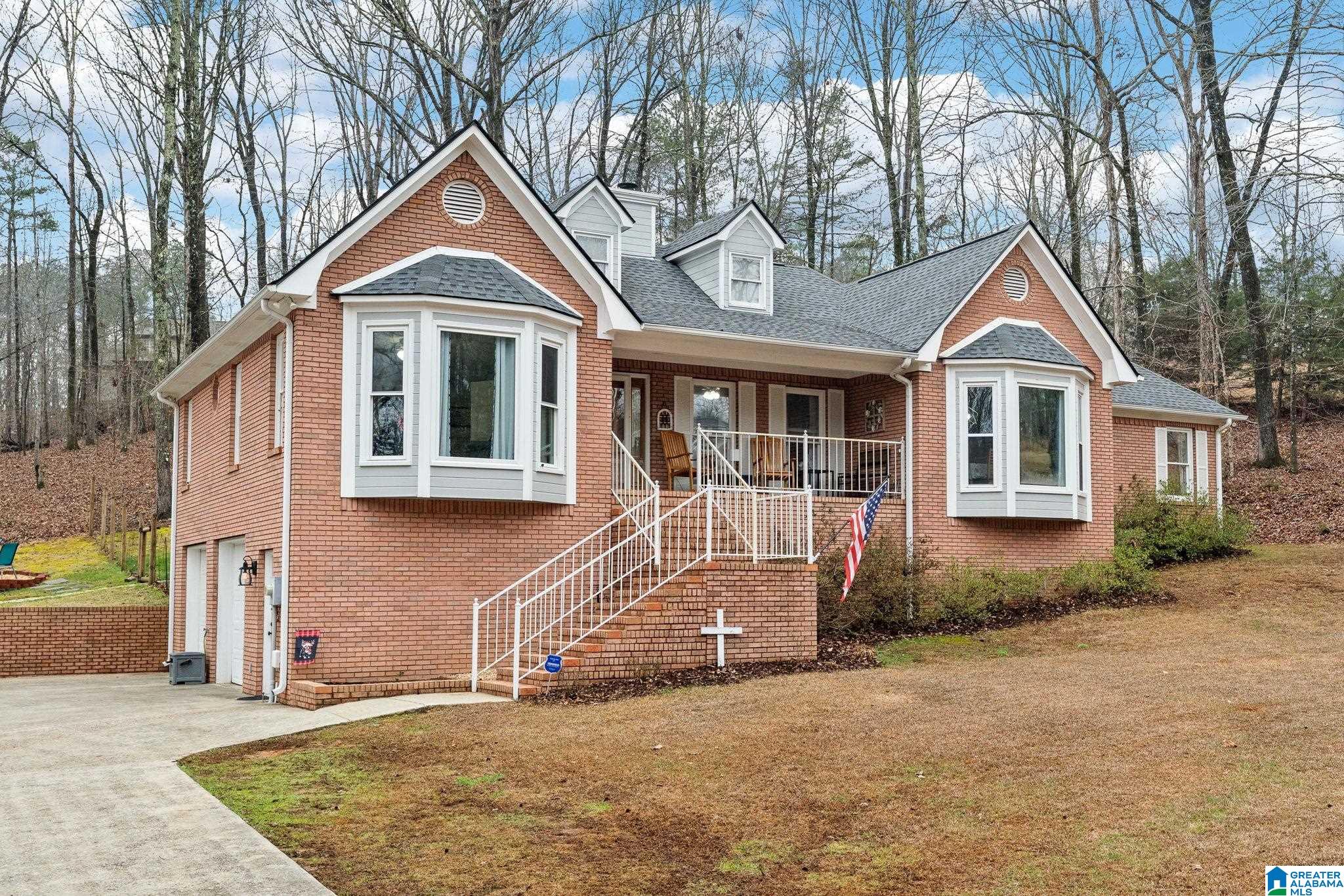 Homes for sale in Springville, AL | 110 Heritage Pl, Springville, AL 35146 | MLS# 21443054