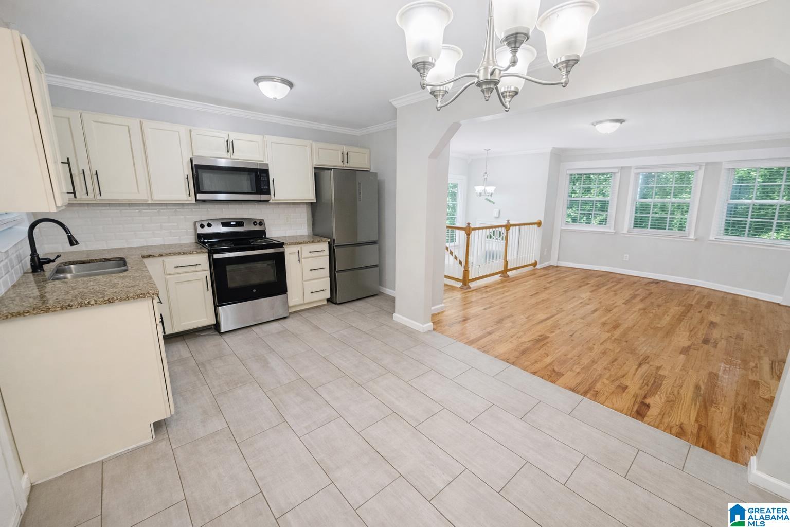 Homes for sale in Pinson, AL | 5630 Dug Hollow Road, Pinson, AL 35126 | MLS# 21443061