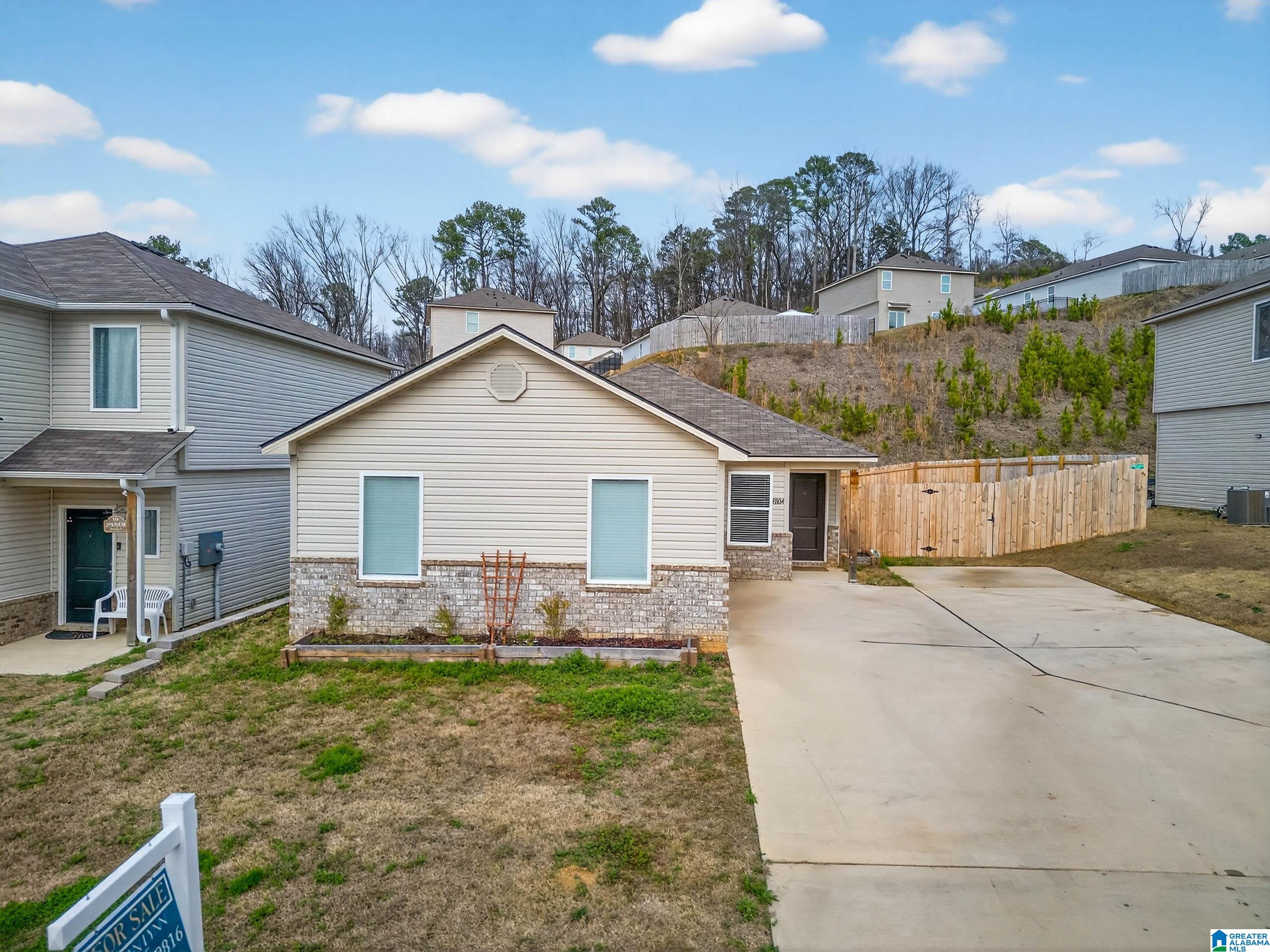 Homes for sale in Leeds, AL | 8804 Rockhampton Dr, Leeds, AL 35094 | MLS# 21443064