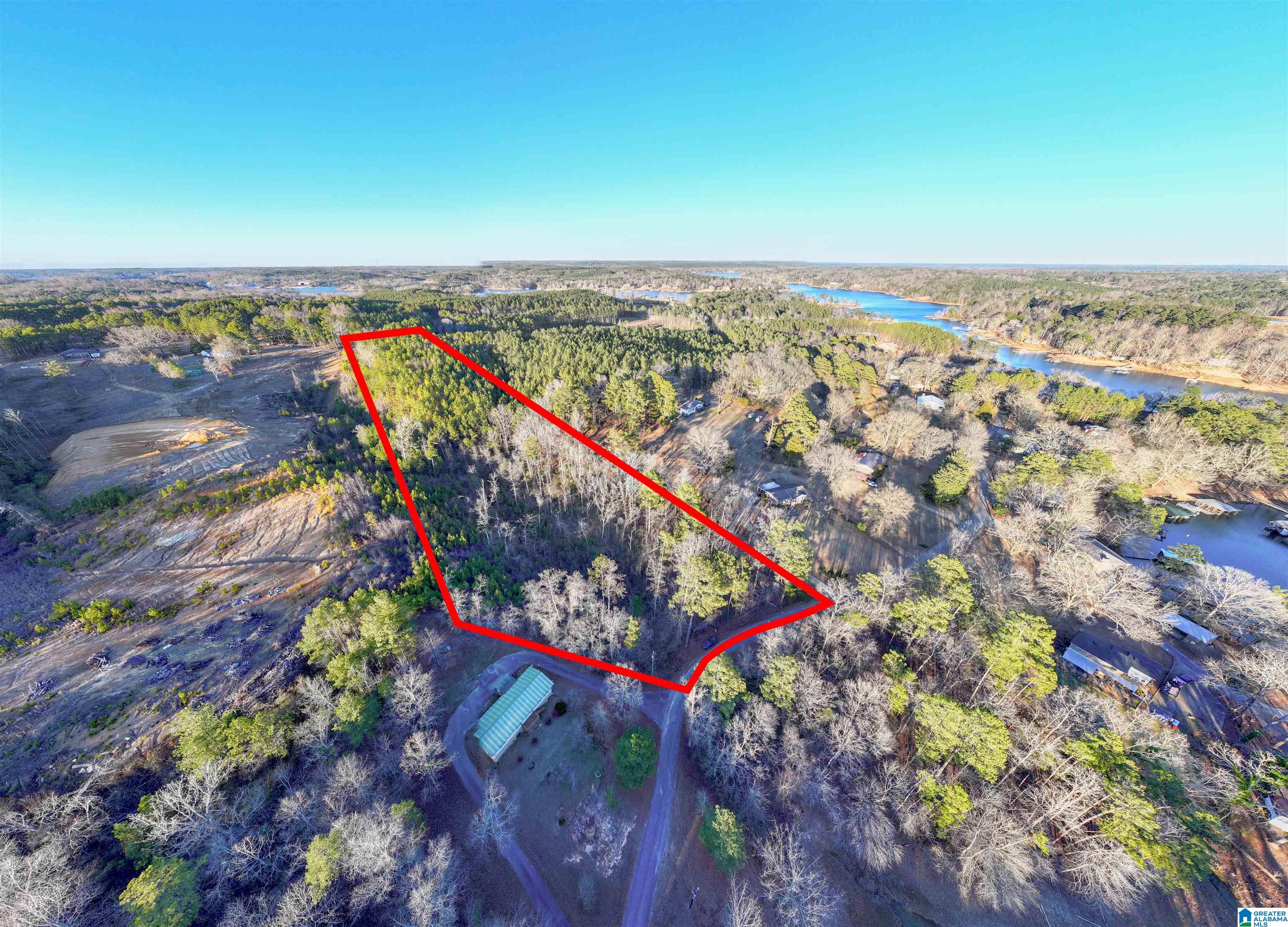 Homes for sale in Jasper, AL | Pinedale Shores, Jasper, AL 35504 | MLS# 21443085