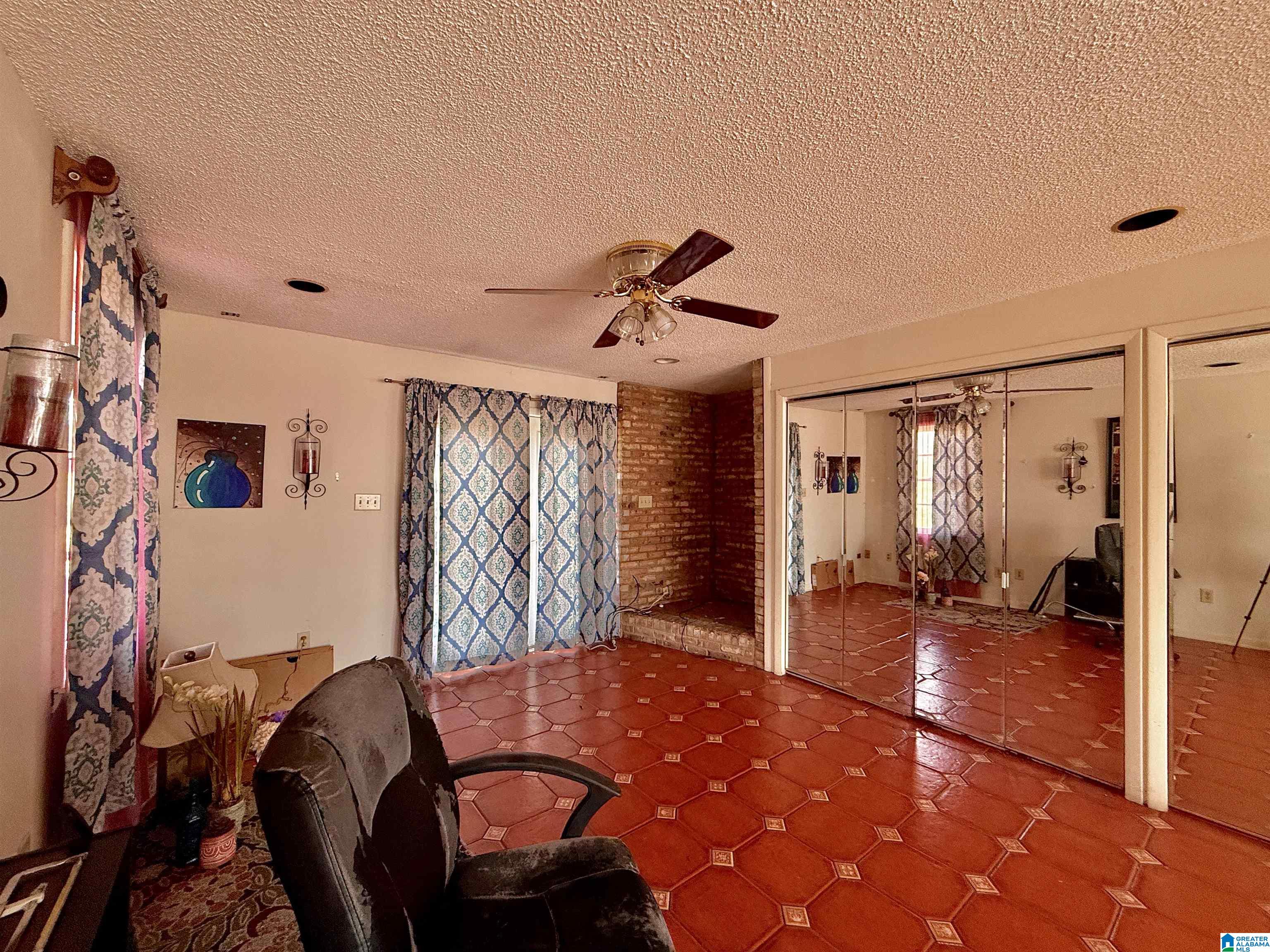 Homes for sale in Gardendale, AL | 320 Westview Road, Gardendale, AL 35071 | MLS# 21443088