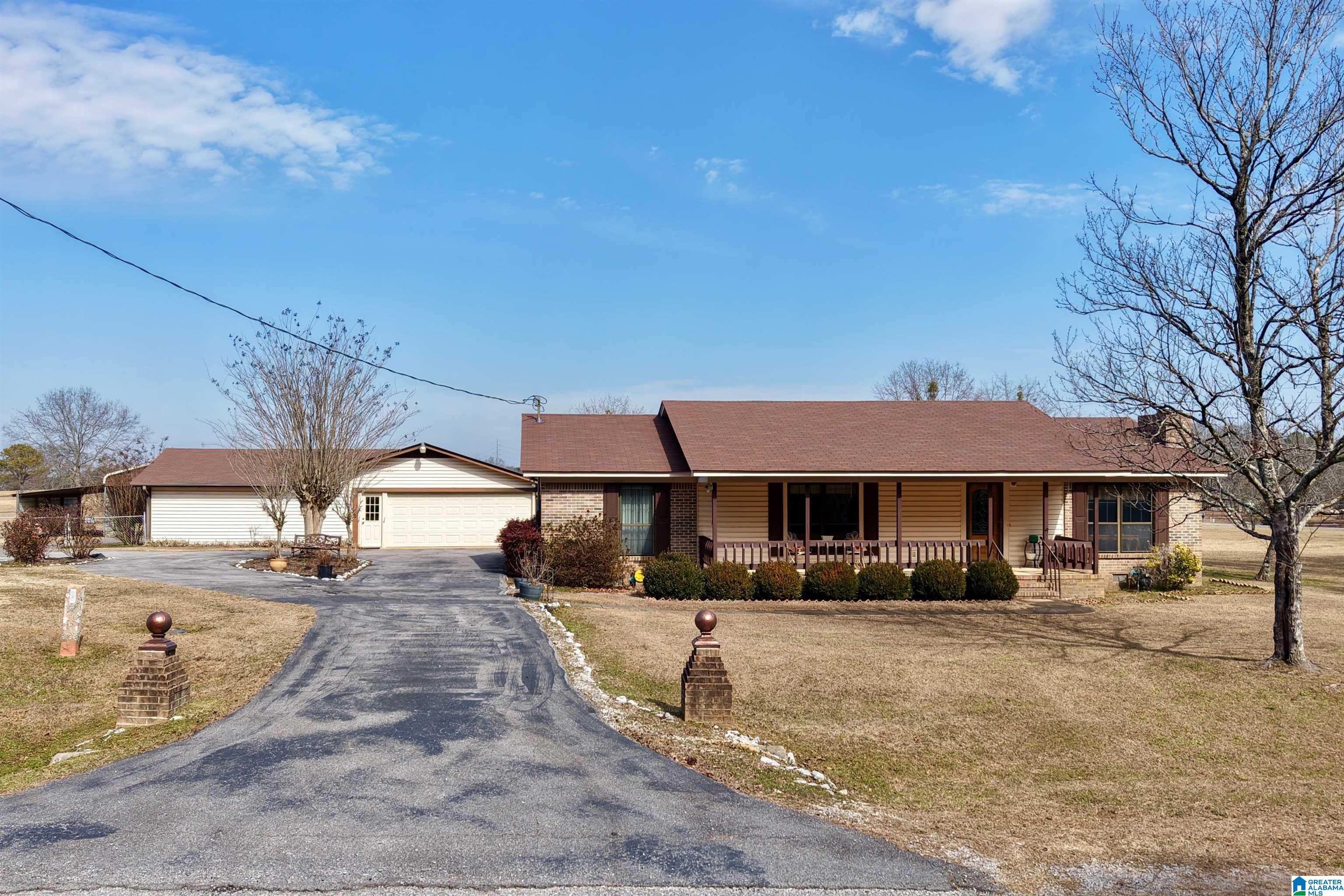 Homes for sale in Jemison, AL | 391 County Road 44, Jemison, AL 35085 | MLS# 21443092