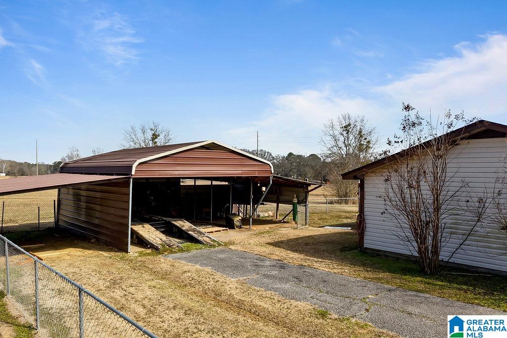 Homes for sale in Jemison, AL | 391 County Road 44, Jemison, AL 35085 | MLS# 21443092