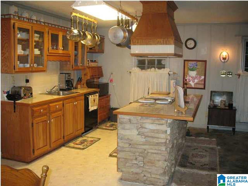 Homes for sale in Mccalla, AL | 7950 Barbara Dr, Mccalla, AL 35111 | MLS# 21443109