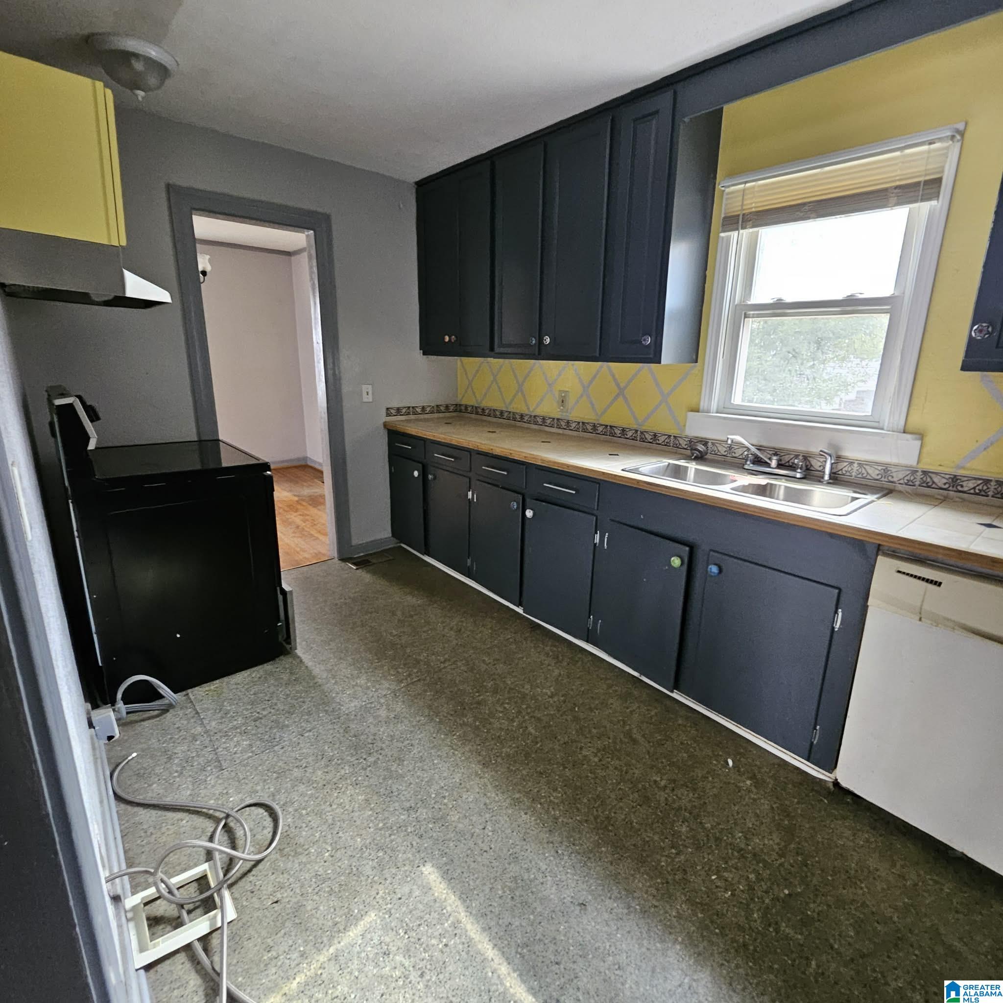 Homes for sale in Sylacauga, AL | 605 Spring Dr, Sylacauga, AL 35150 | MLS# 21443190