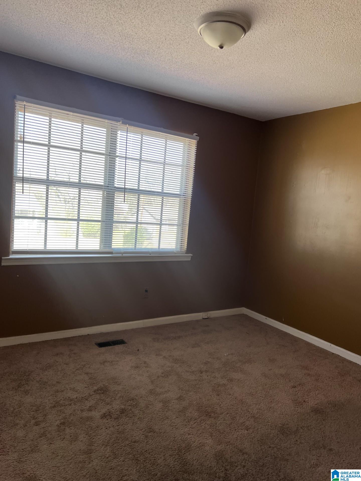 Homes for sale in Fultondale, AL | 2110 Sun Circle, Fultondale, AL 35068 | MLS# 21443202