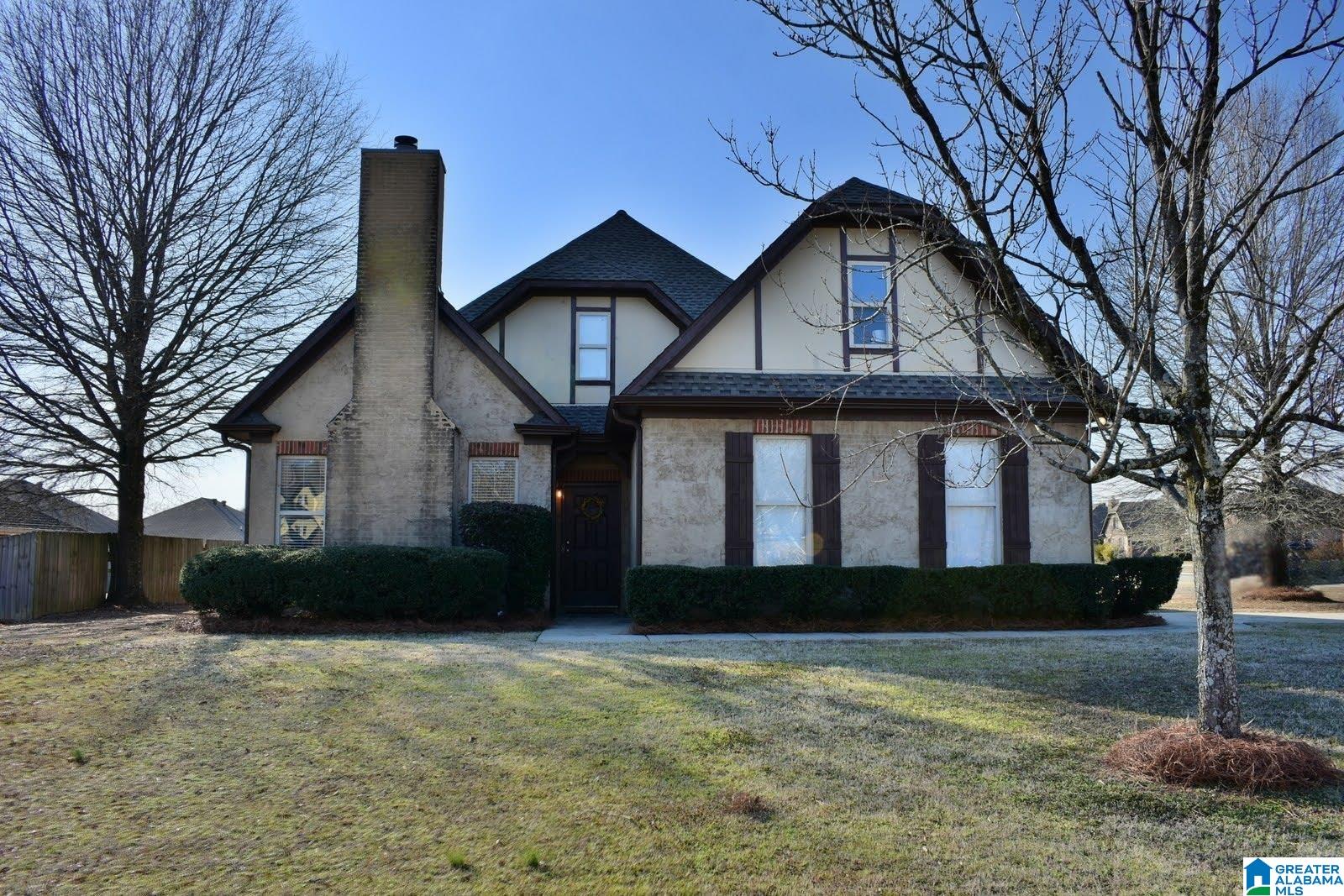 Homes for sale in Alabaster, AL | 876 Barkley Dr, Alabaster, AL 35007 | MLS# 21443252